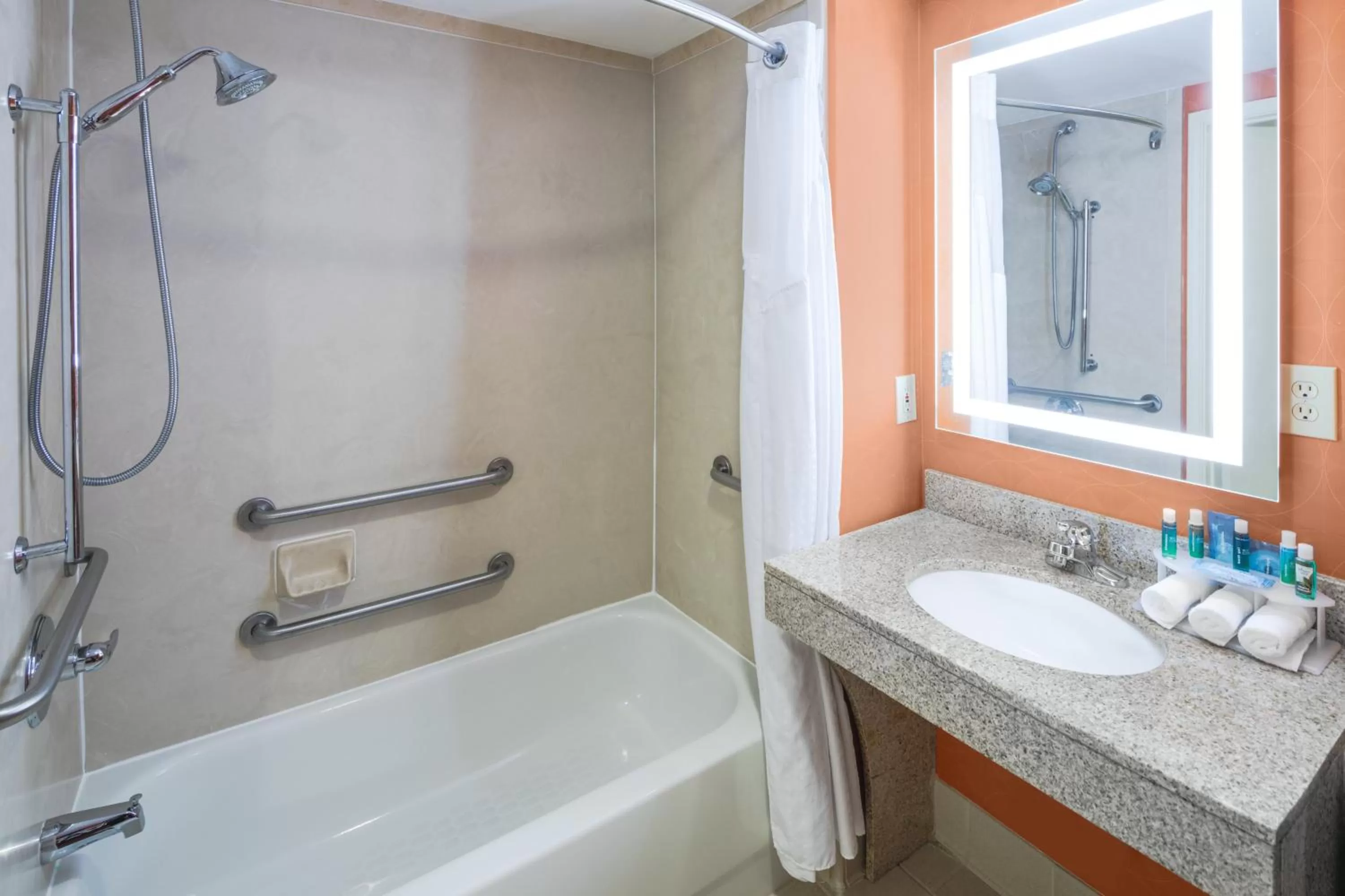 Bathroom in Holiday Inn Express & Suites Atlanta NE- Duluth by IHG