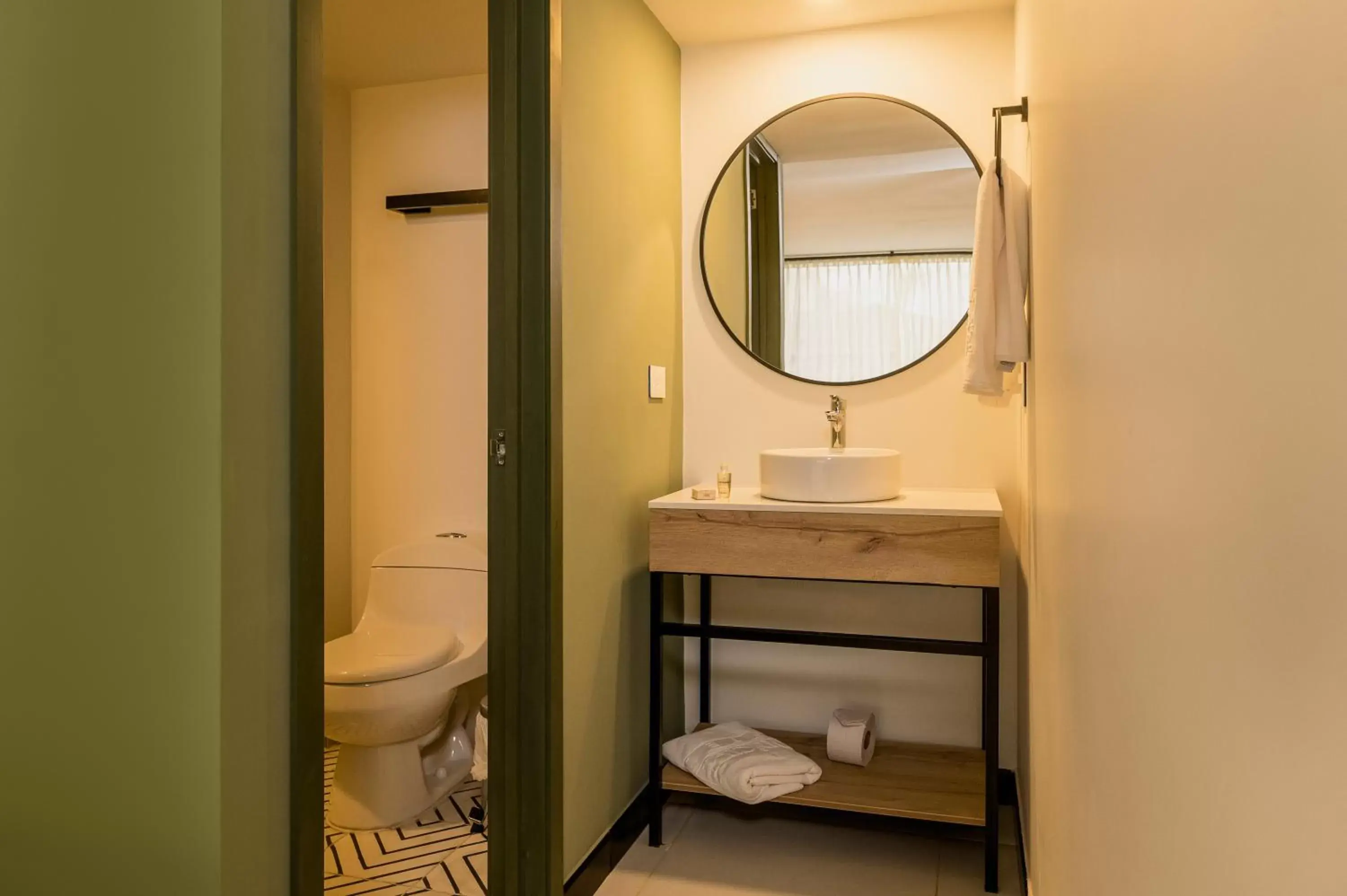 Standard Triple Room in Hotel Principe Standard Triple Room in Hotel Principe