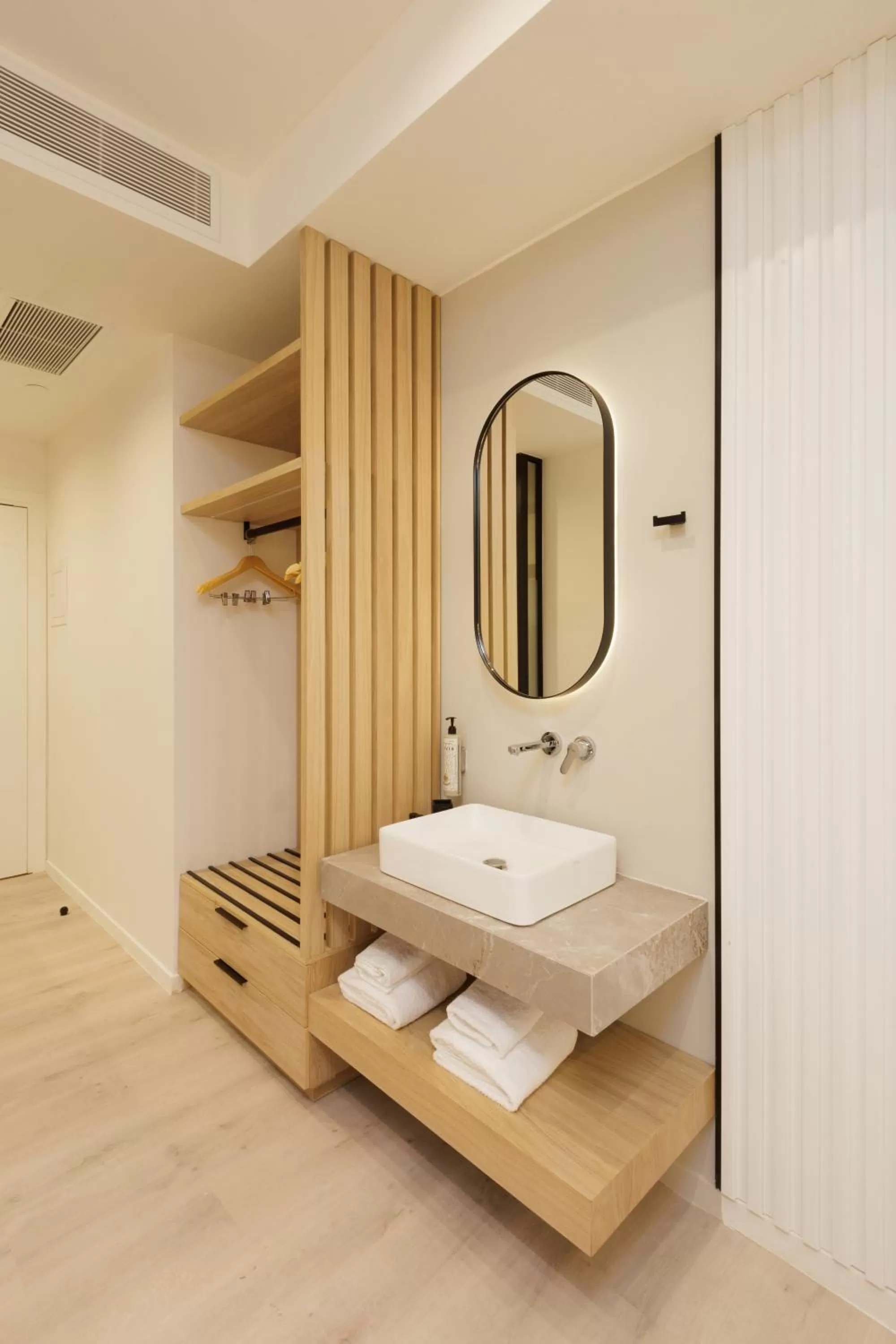 towels in Hilton Garden Inn Athens Syggrou Avenue