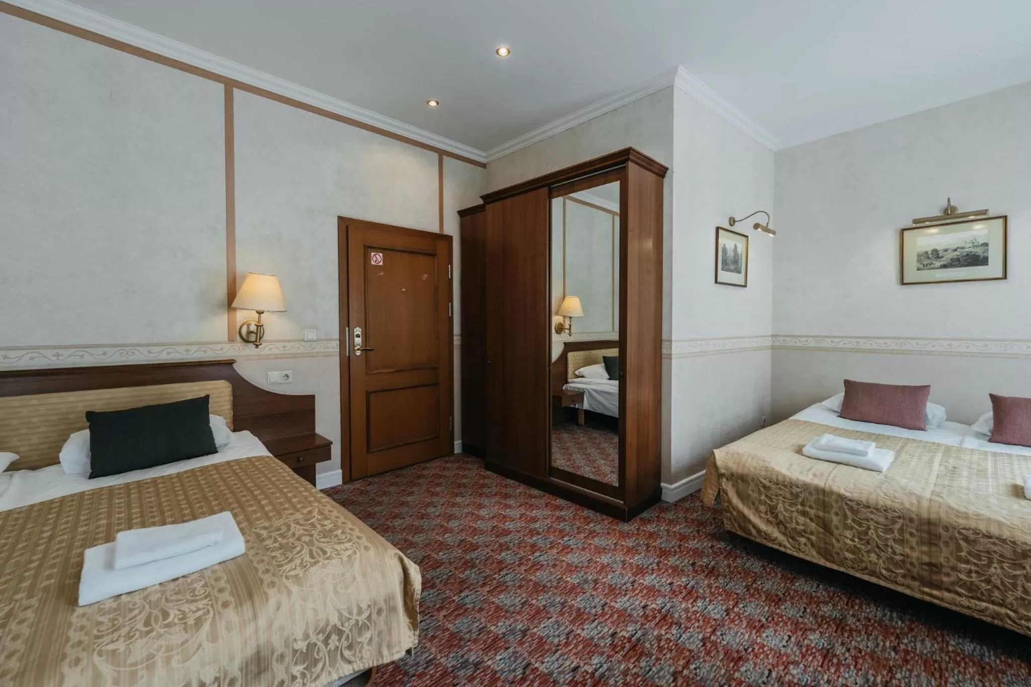 Photo of the whole room, Bed in Hotel Rinno