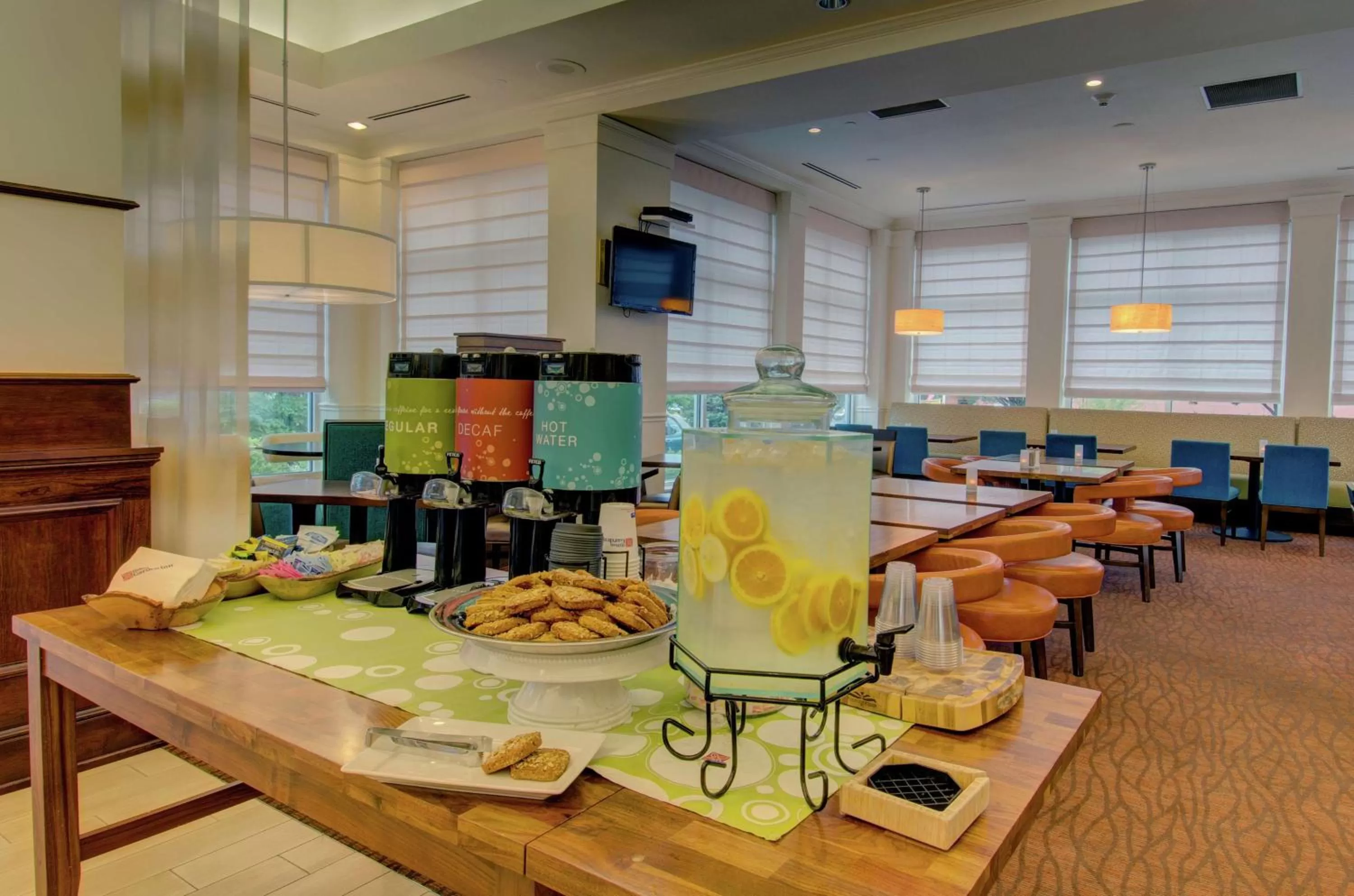 Lobby or reception in Hilton Garden Inn Norwalk