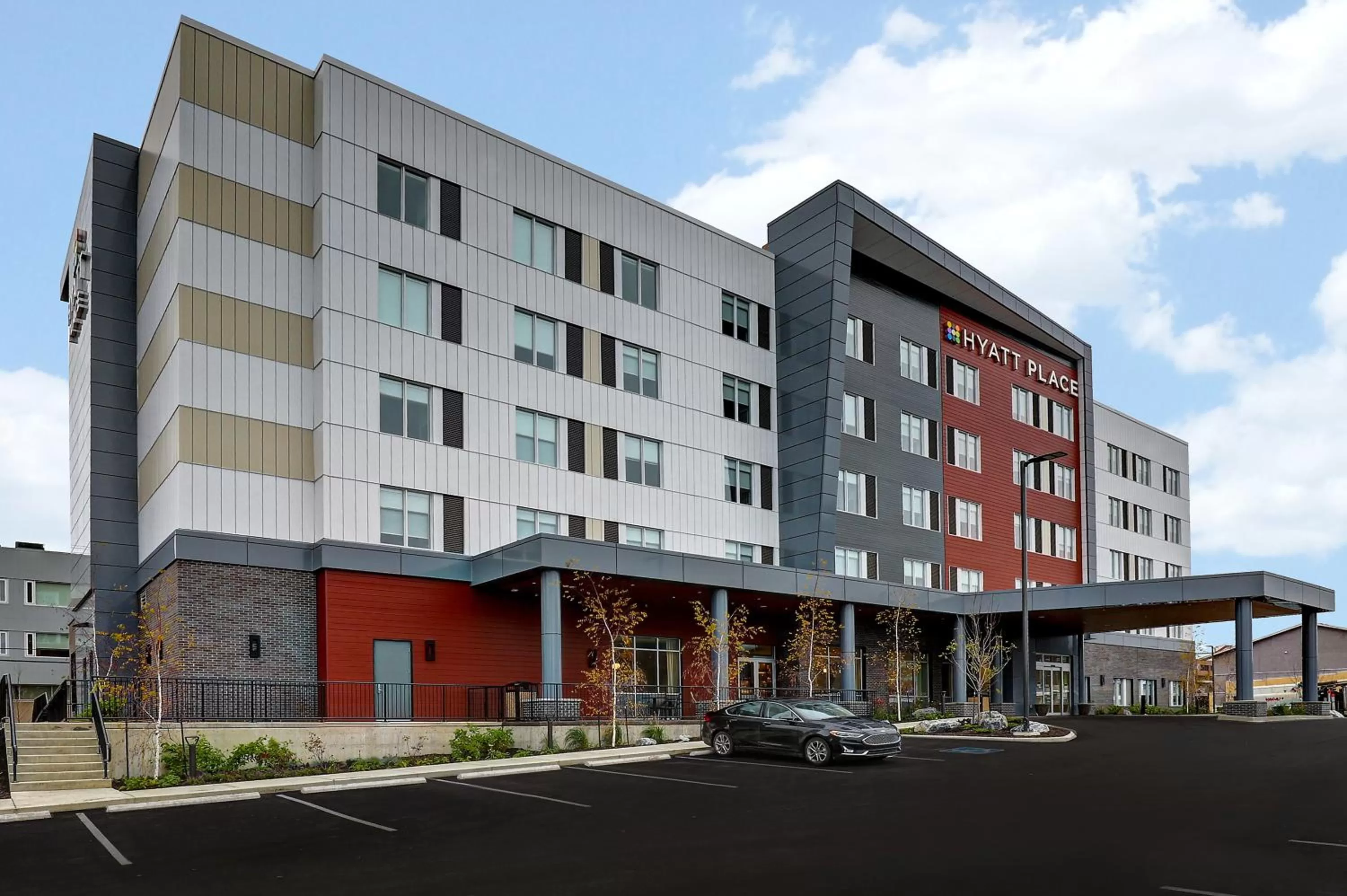 Property building in Hyatt Place Prince George