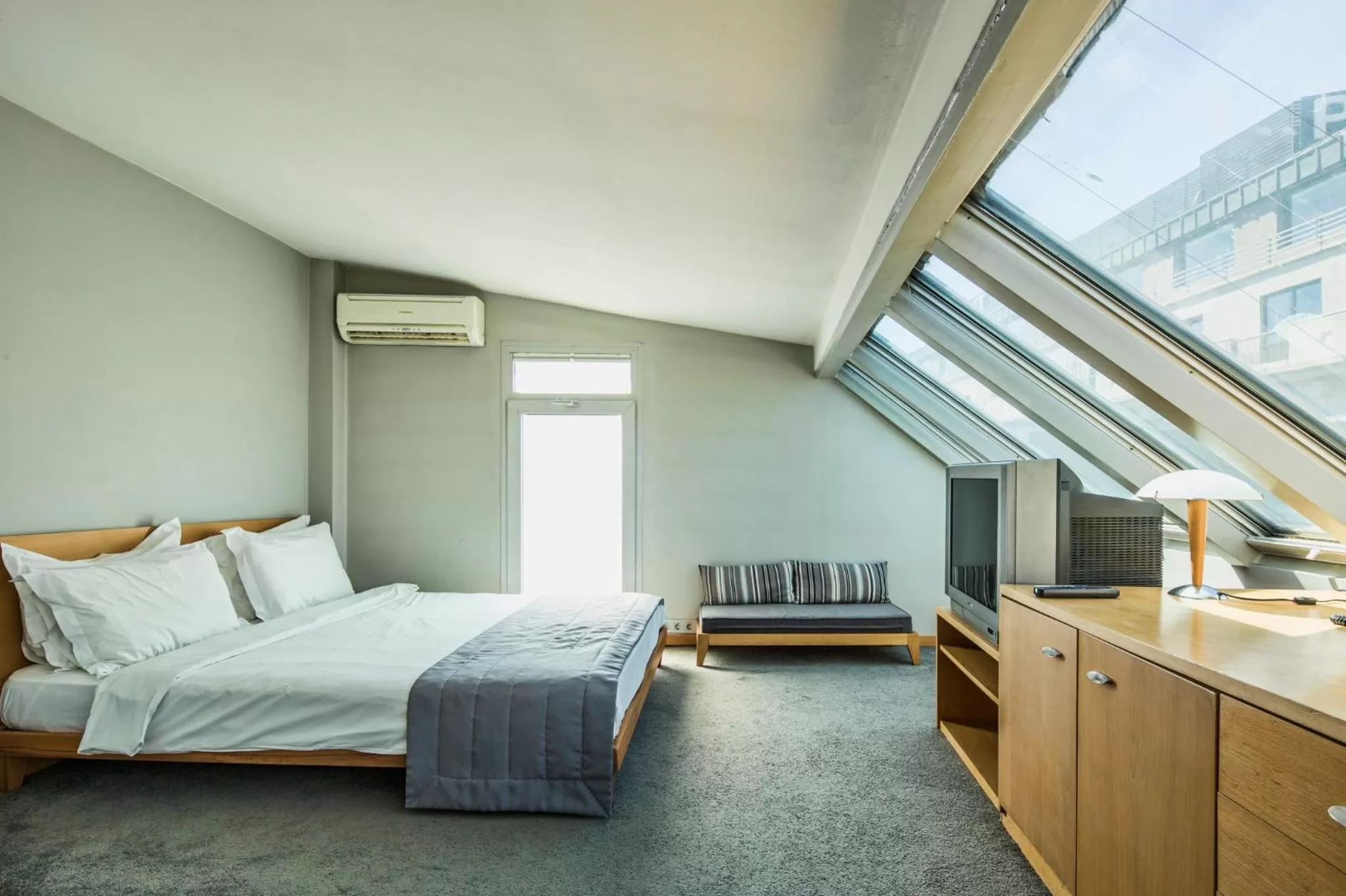 Bedroom, Bed in Taxim Suites Residences Istanbul