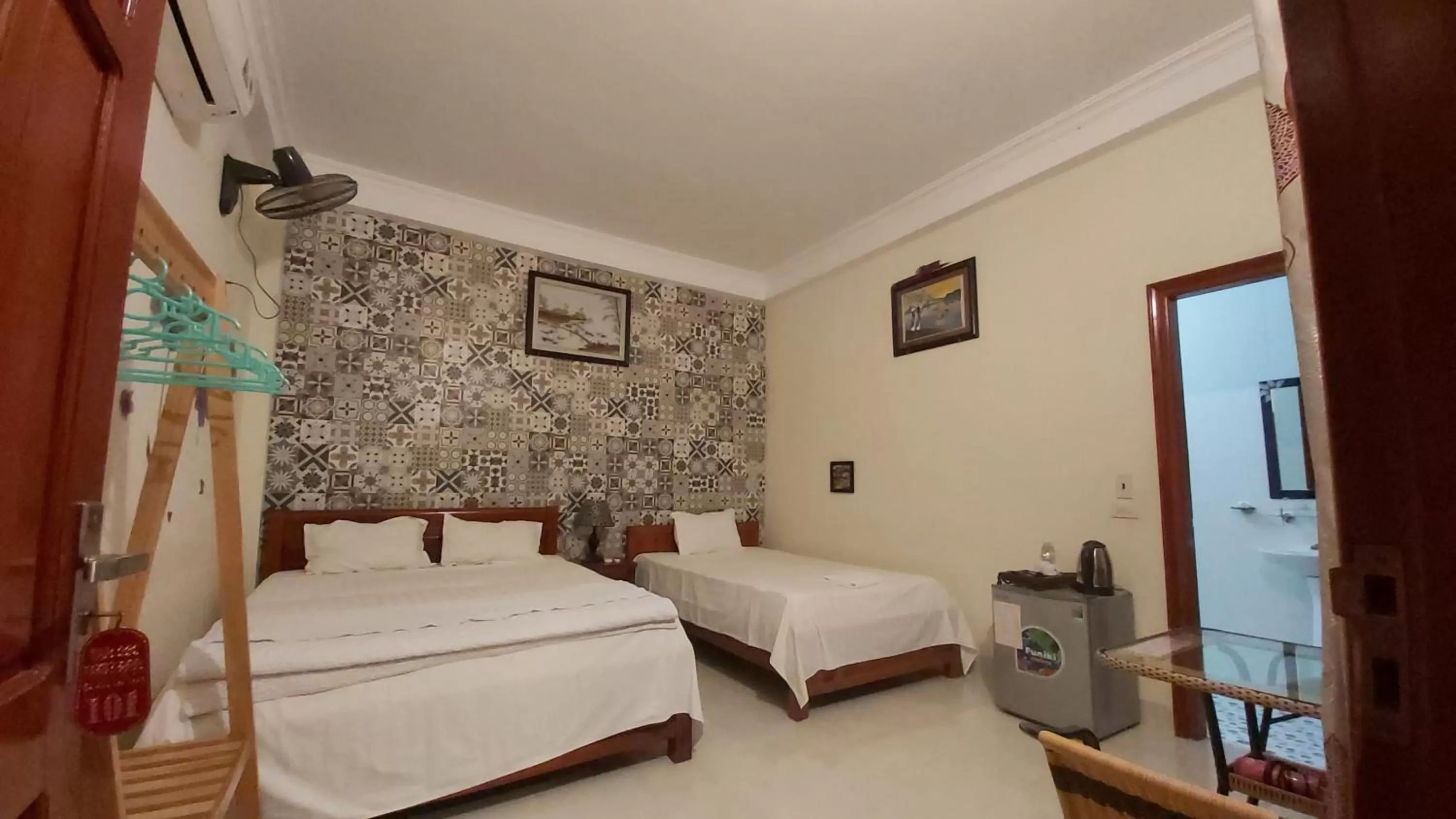 Bed in Tam Coc Family Hotel