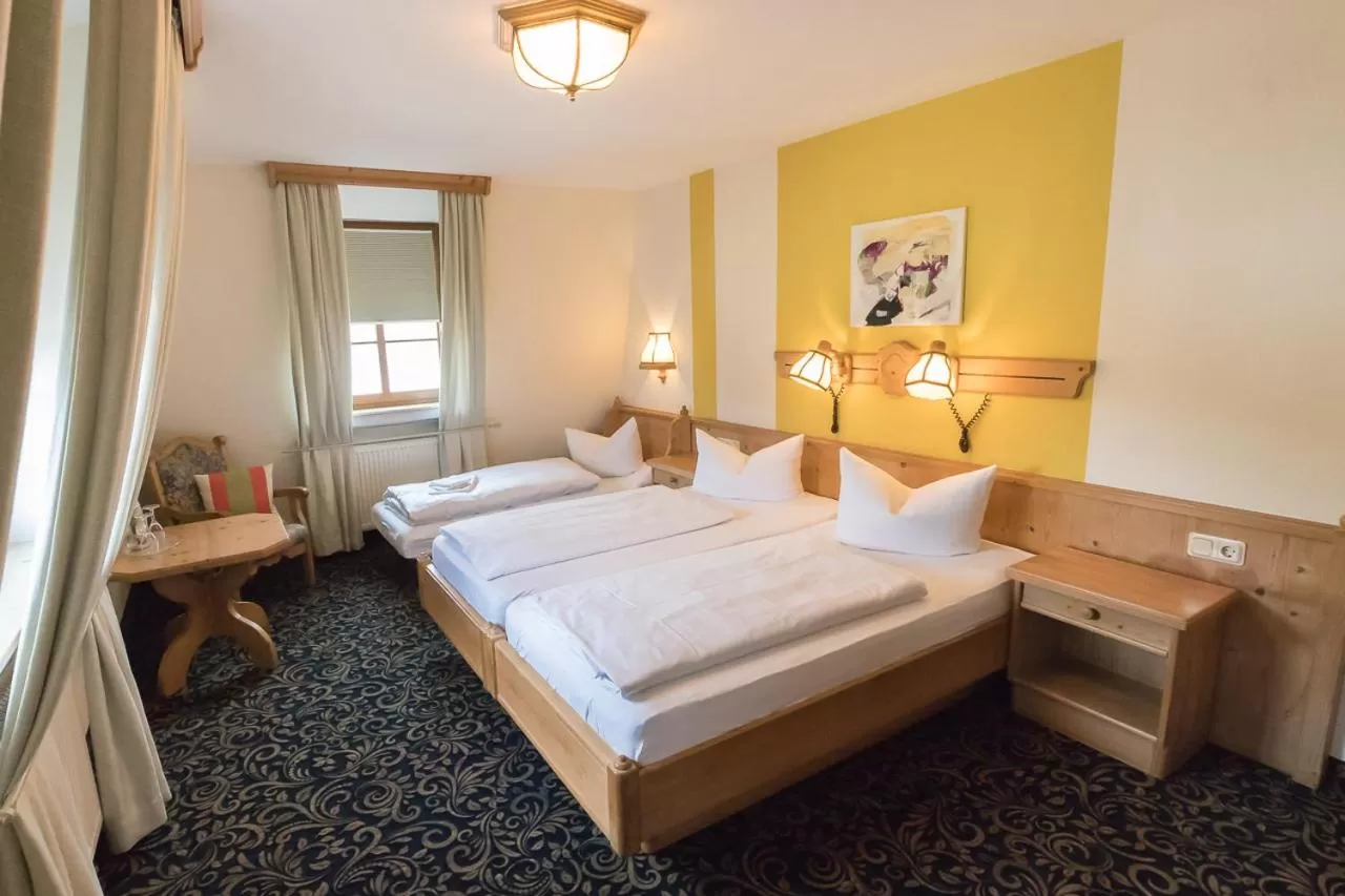 Photo of the whole room, Bed in Hotel Löwen