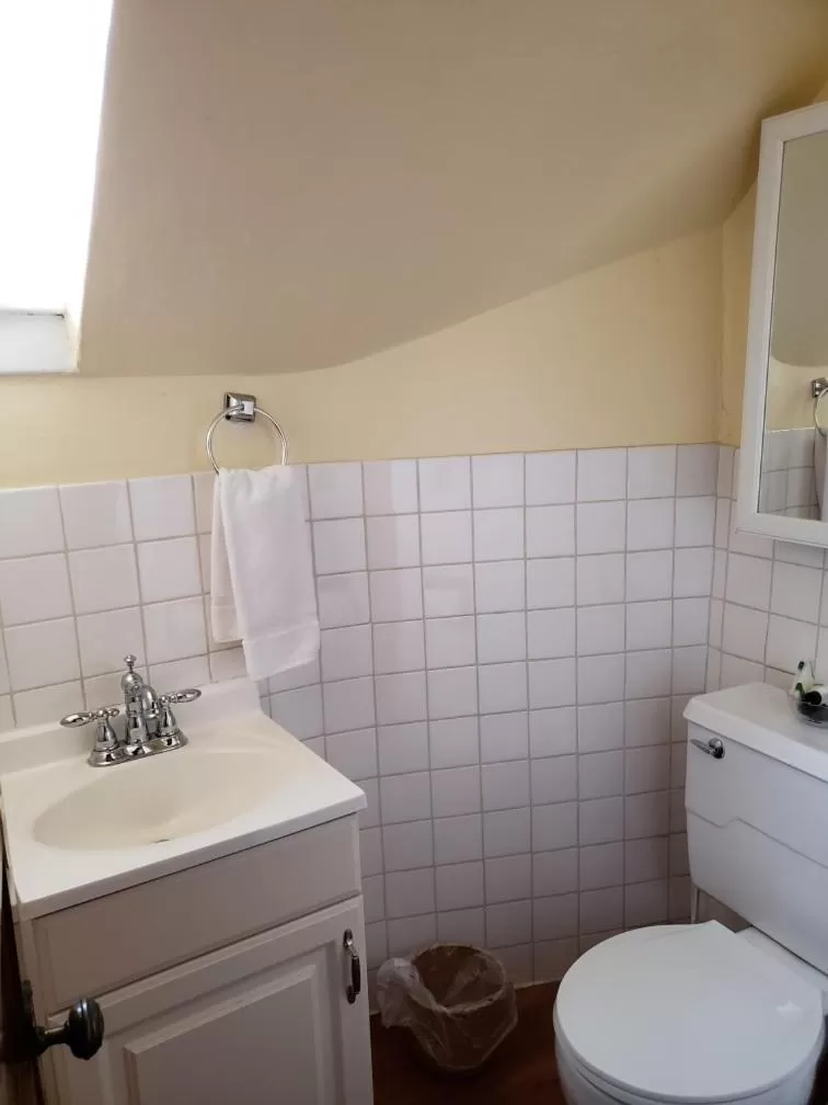 Bathroom in Greenbriar Inn