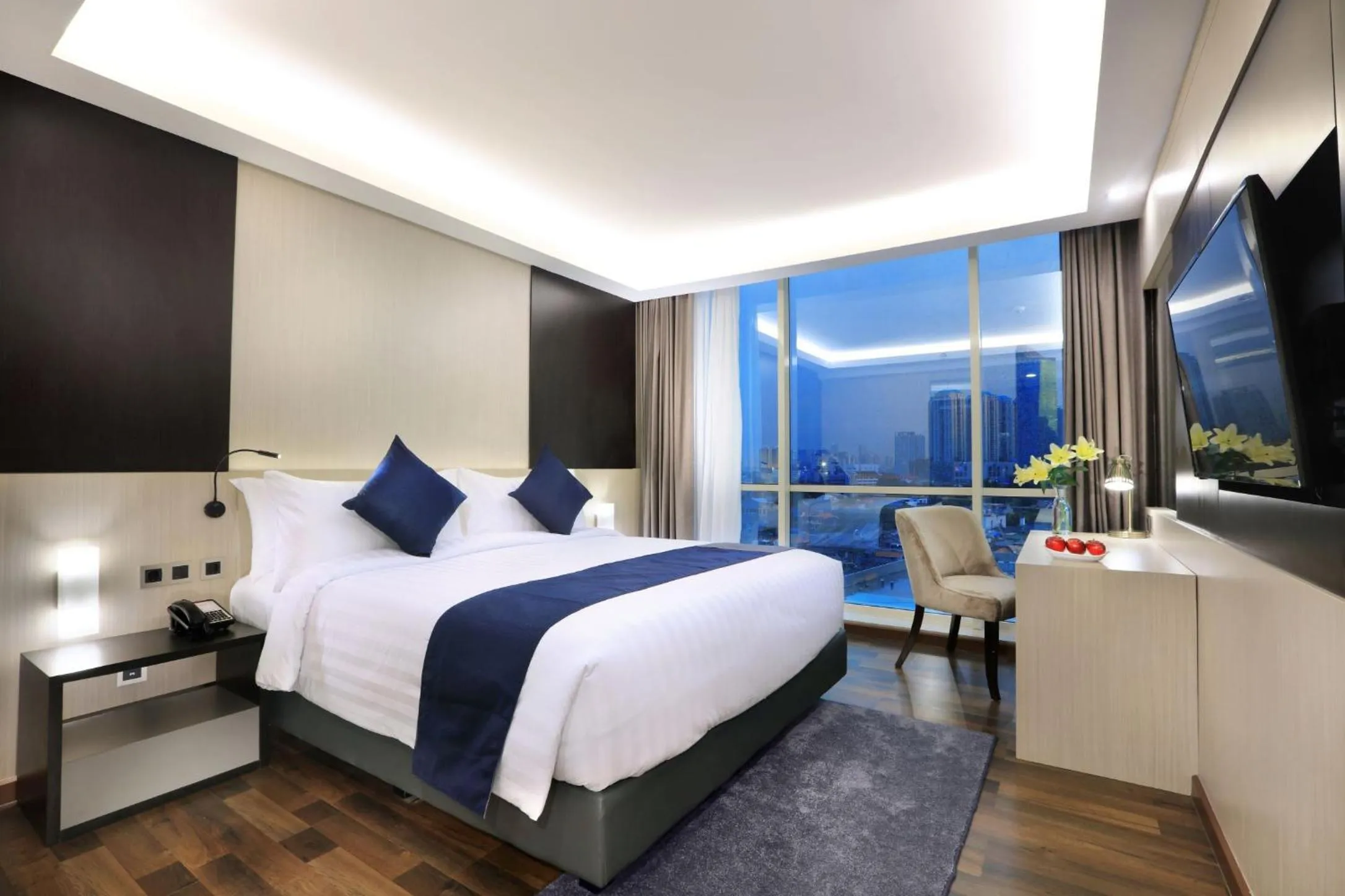 Bedroom, Bed in Aston Kartika Grogol Hotel & Conference Center