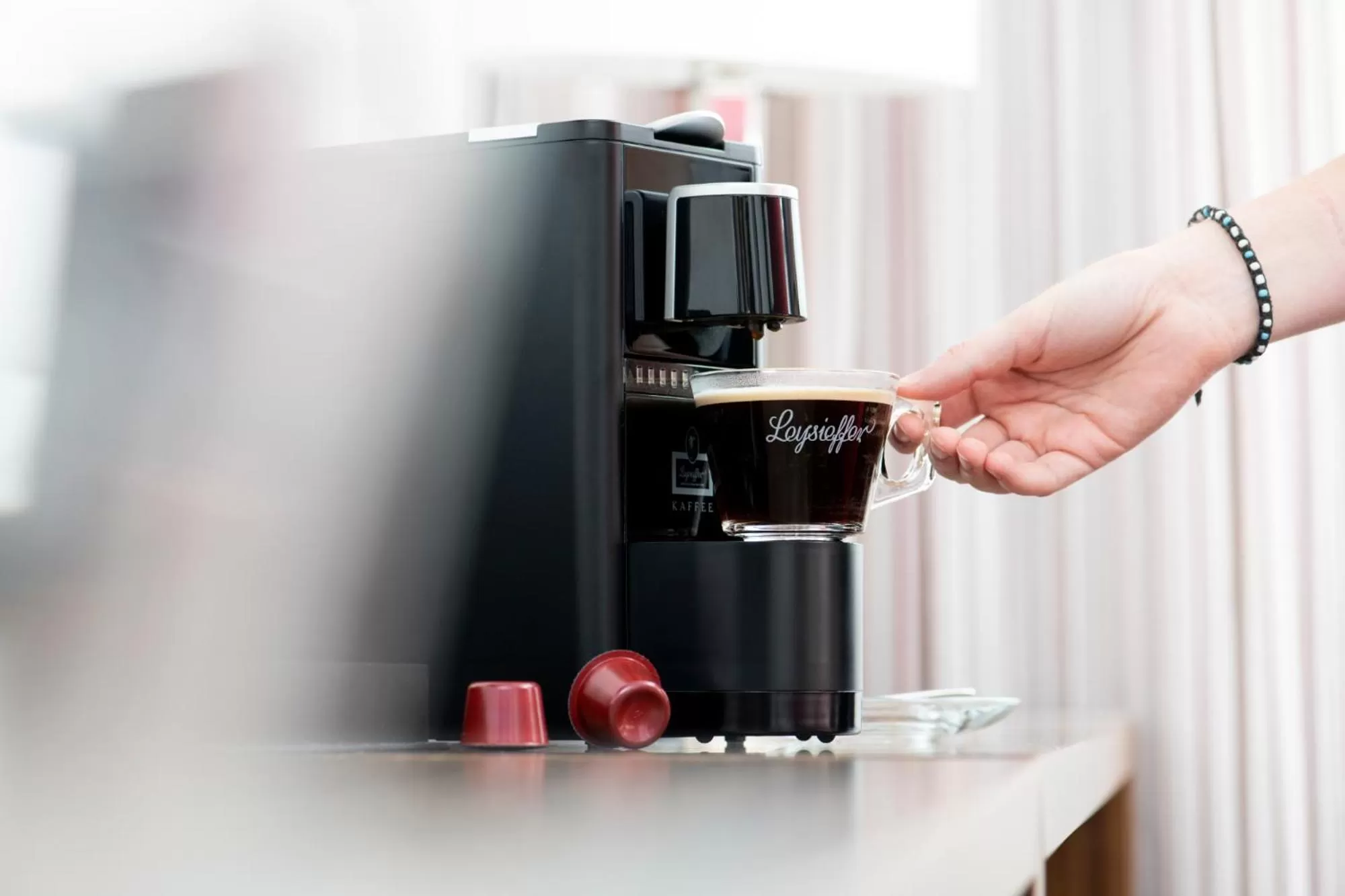 Coffee/tea facilities in Fora Hotel Hannover by Mercure