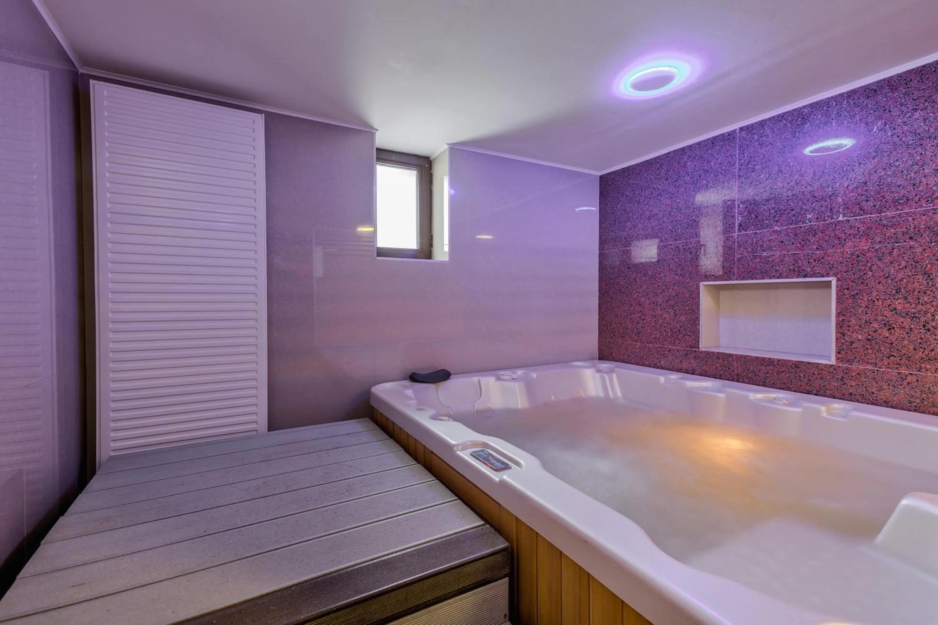 Spa and wellness centre/facilities in Golden Time Hotel