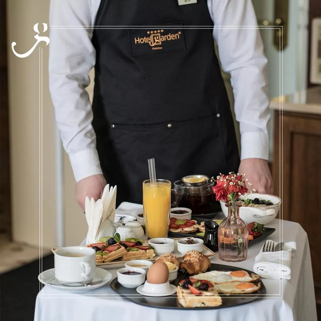 Food and drinks in Hotel Garden