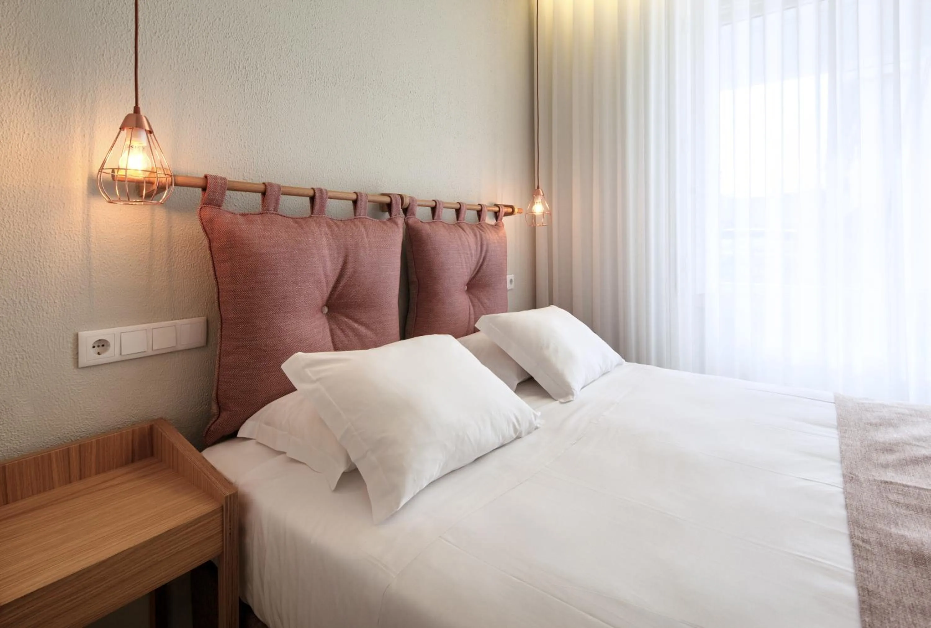 Bed in The Rex Hotel Porto