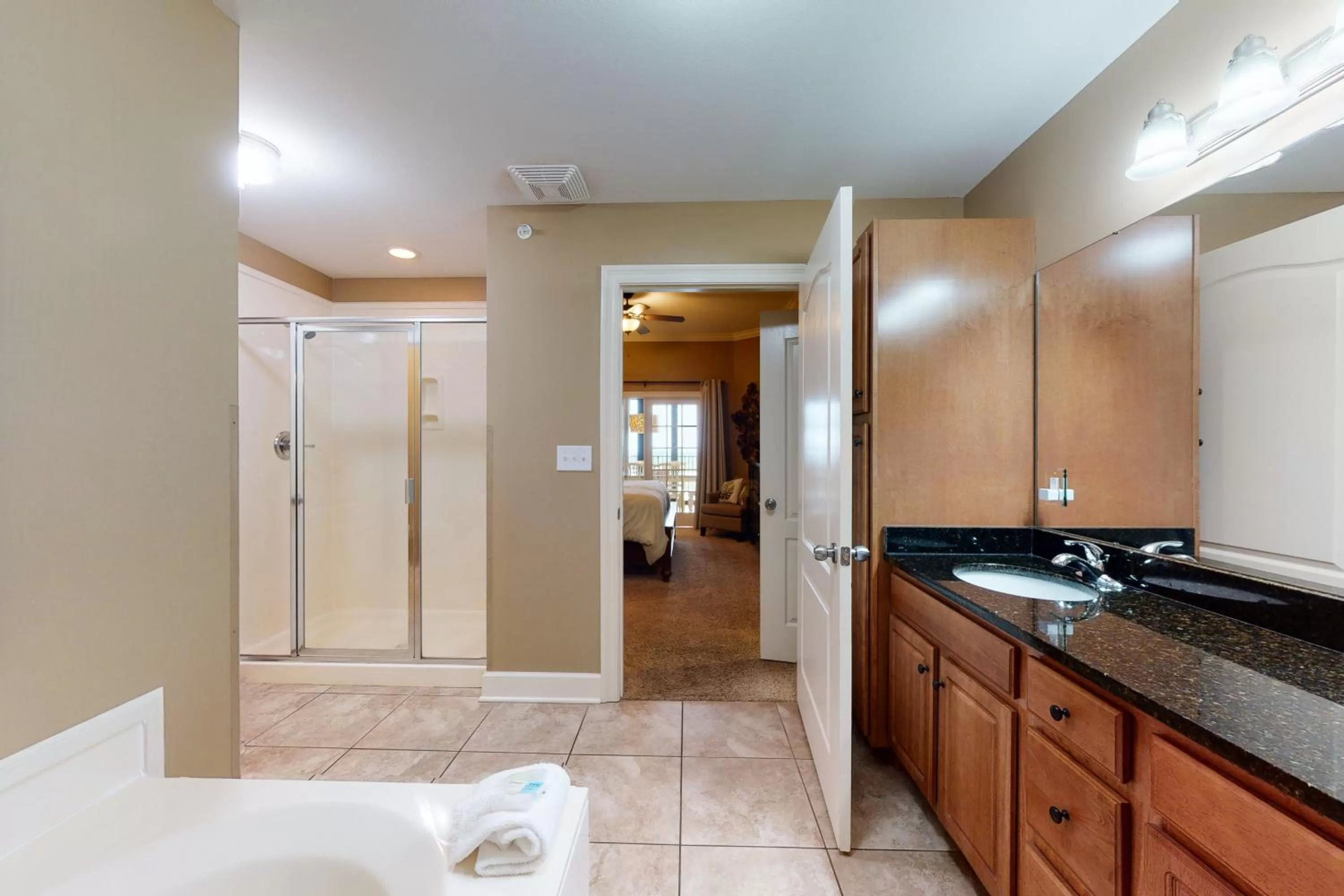 Kitchen/Kitchenette in Phoenix West II #1916