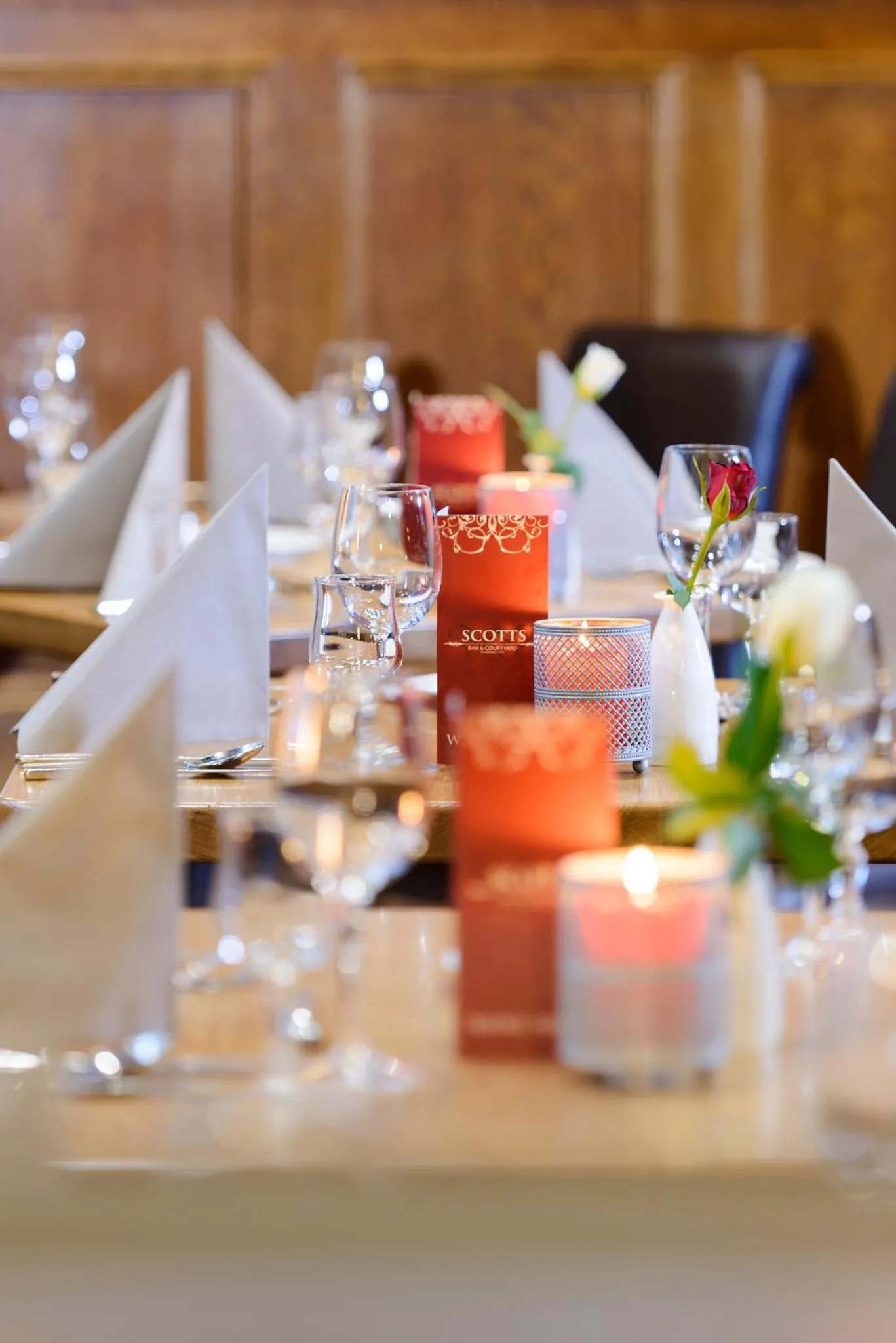 Restaurant/places to eat in Scott's Hotel