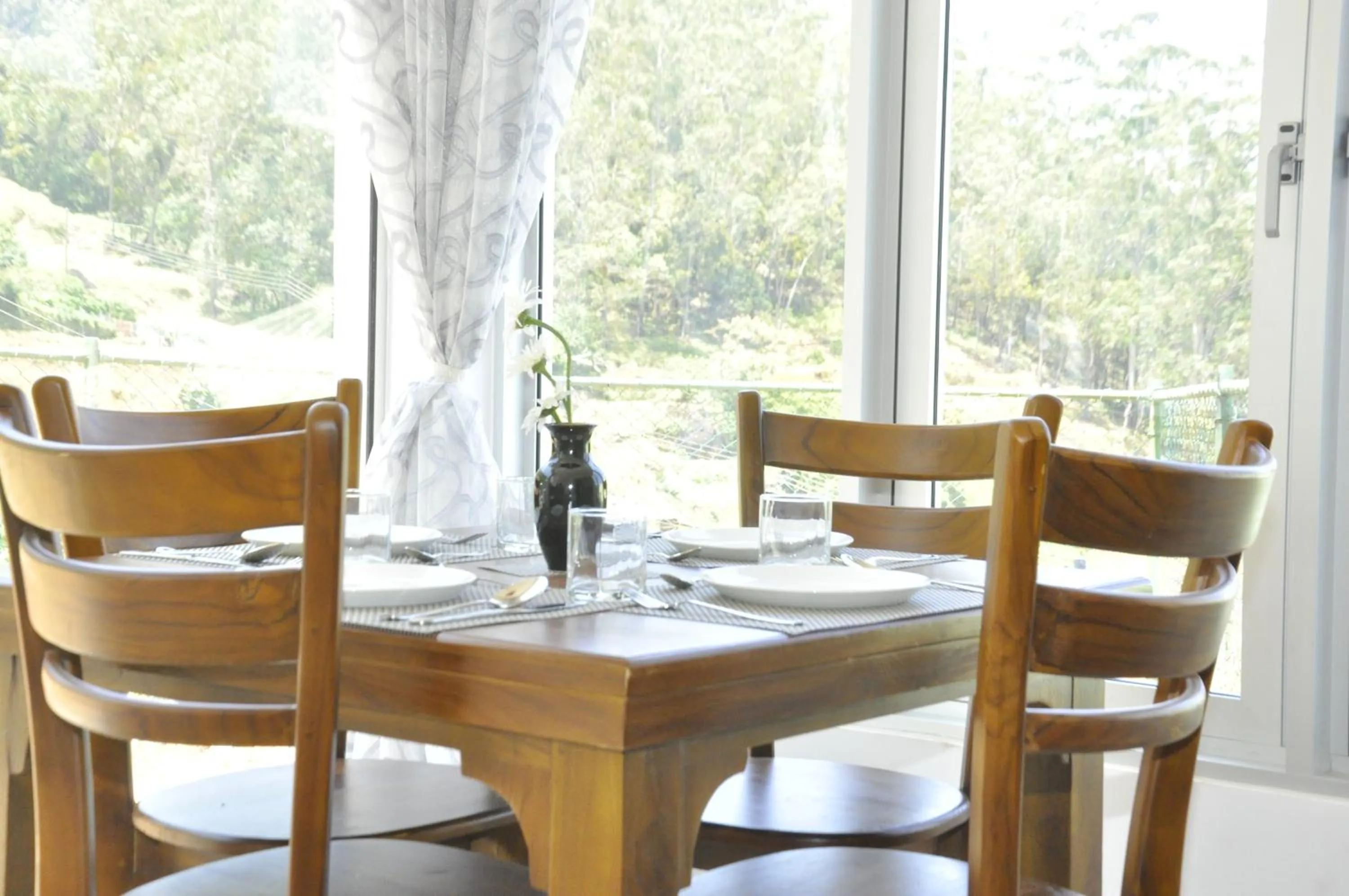 Restaurant/places to eat in Forest View Lodge