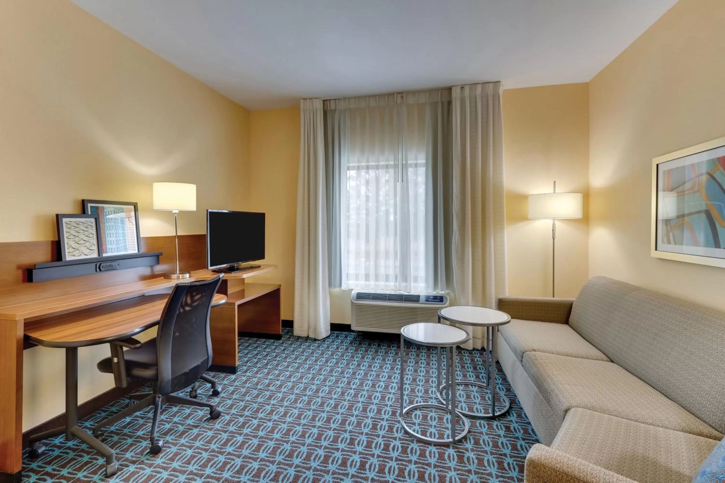 King Suite in Fairfield Inn & Suites by Marriott Dunn I-95