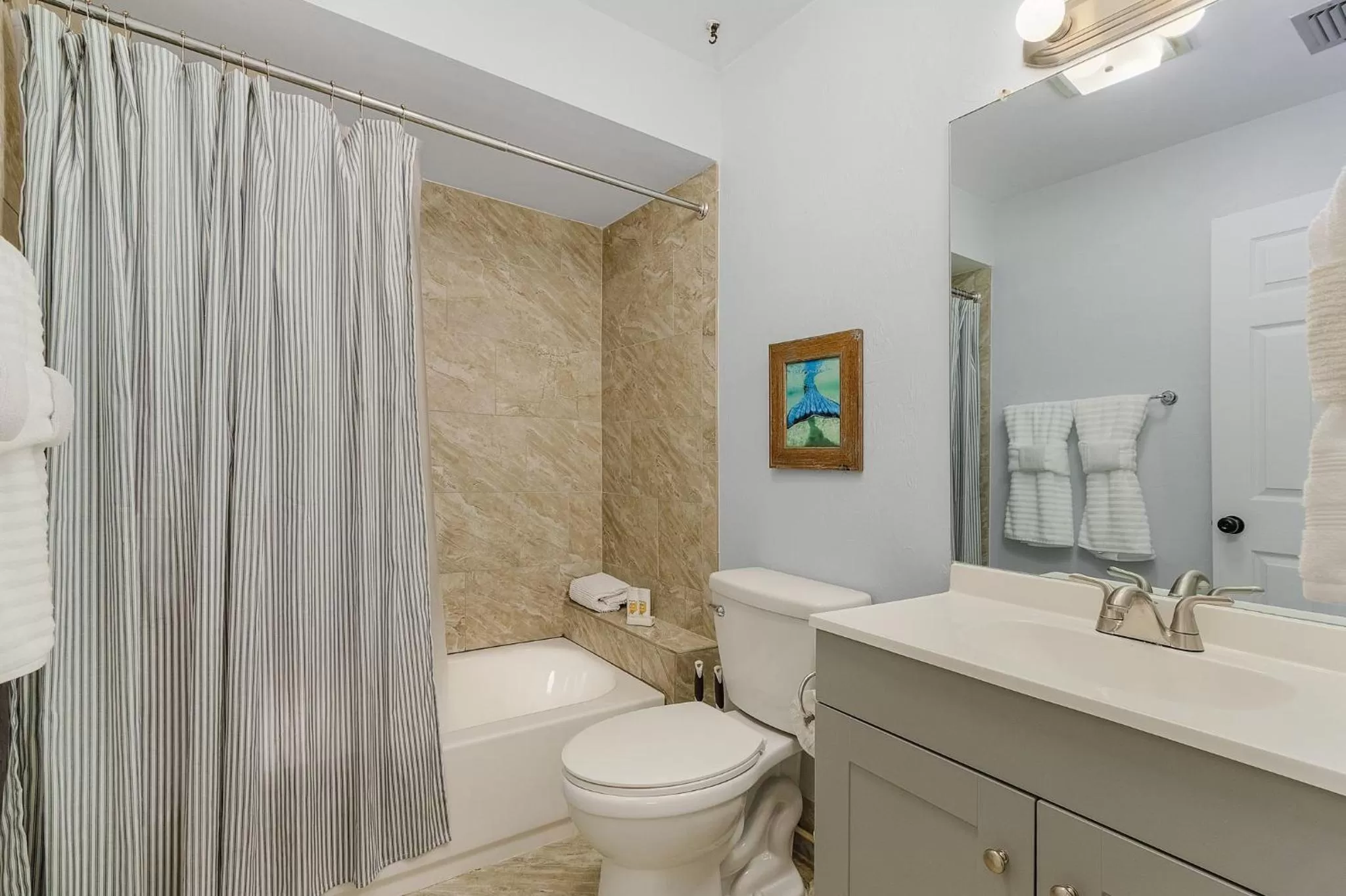 Shower in Matlacha on Shoreview