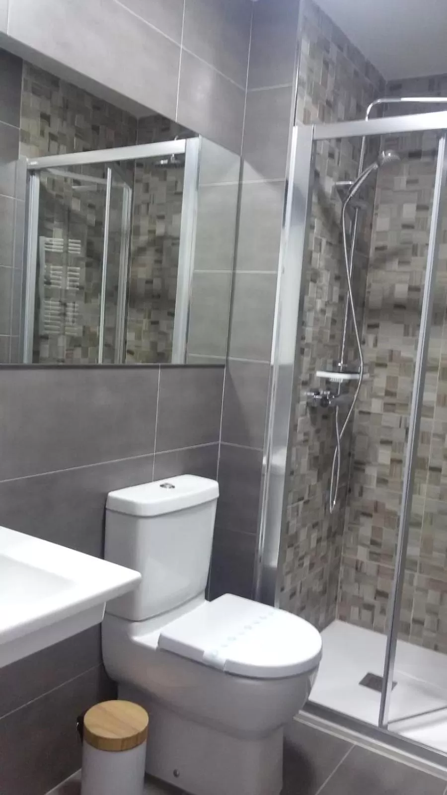 Shower in O balcón da ribeira