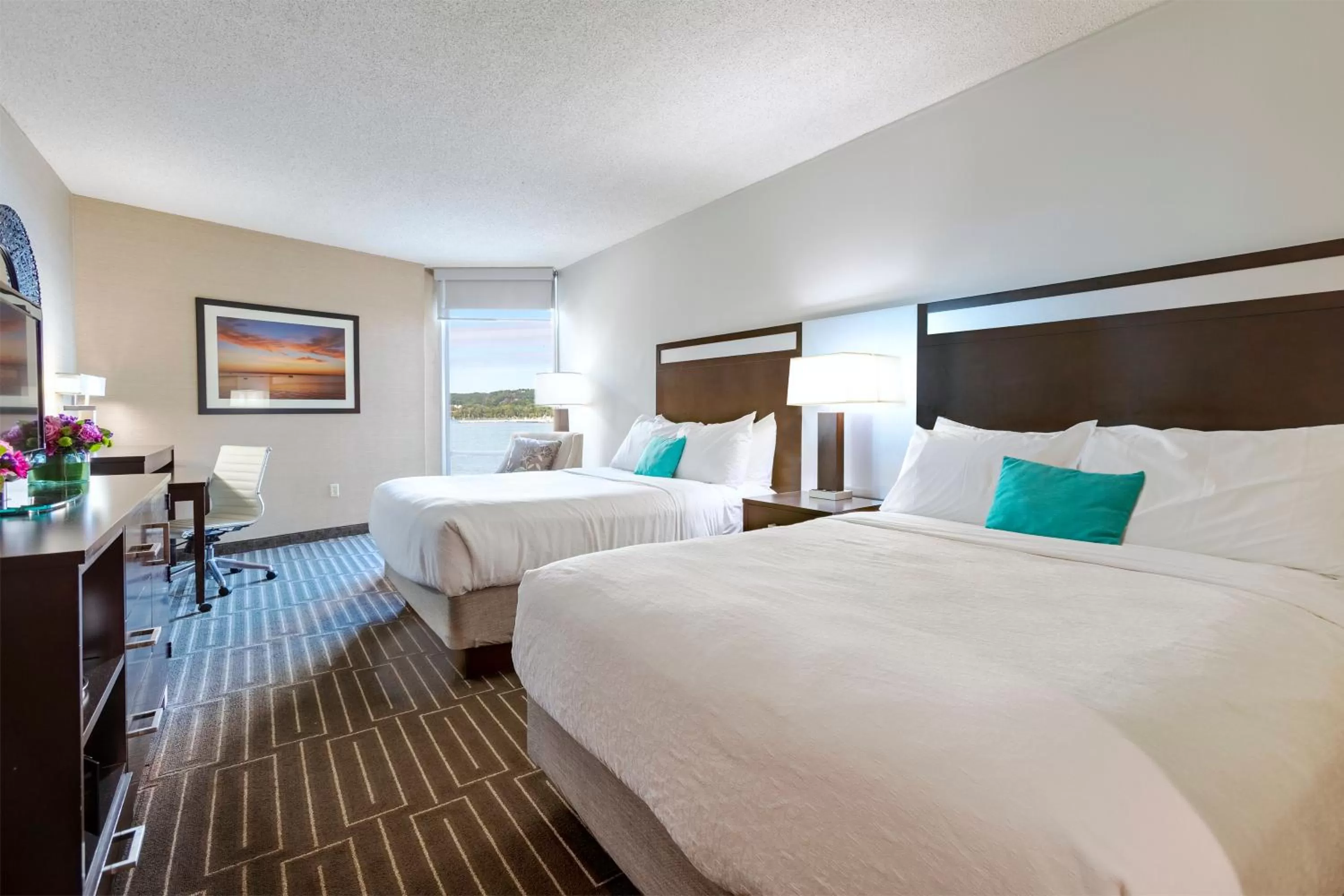 Superior Queen Room in Delamar Traverse City