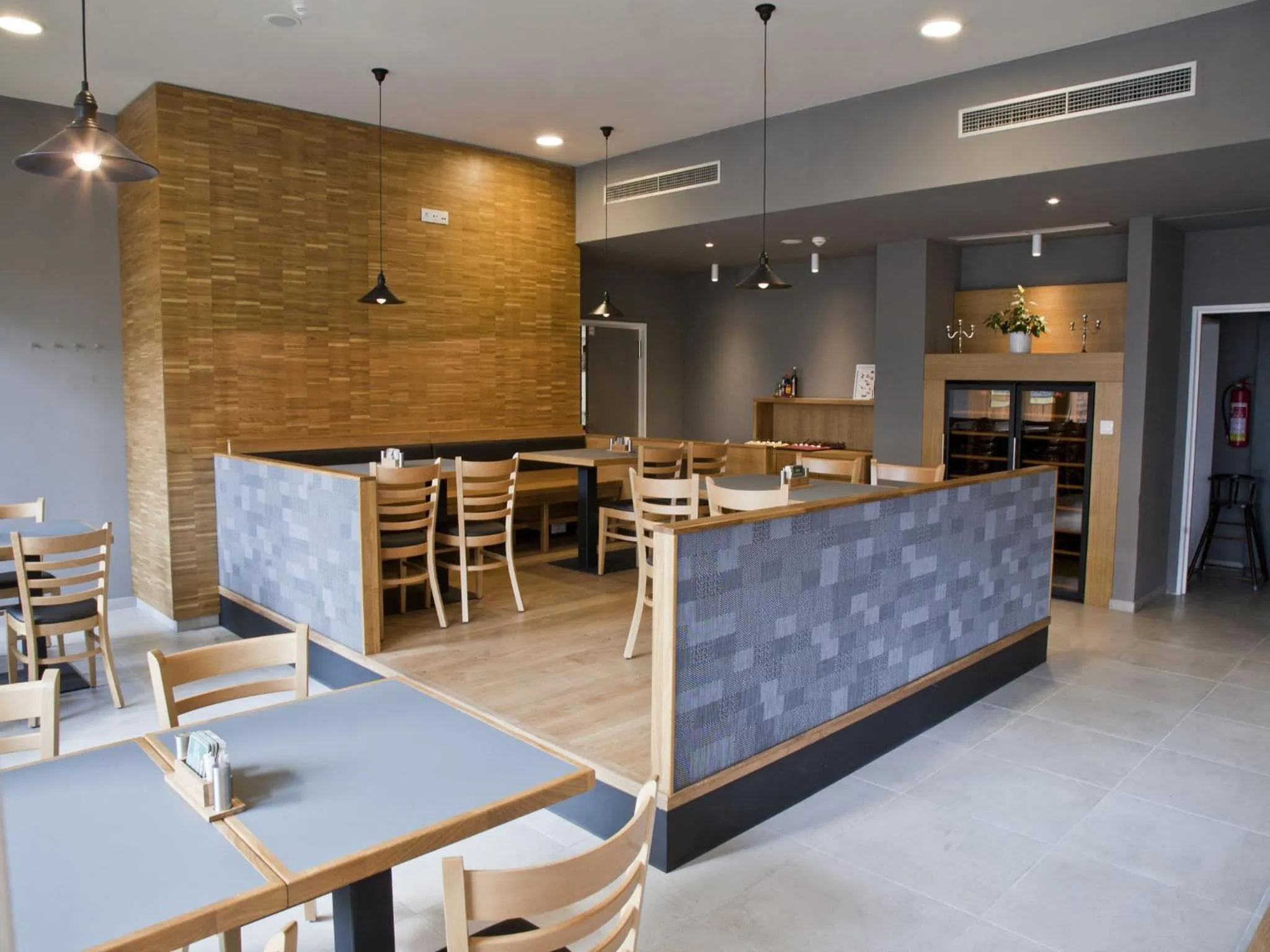 Restaurant/places to eat in EA Business Hotel Jihlava