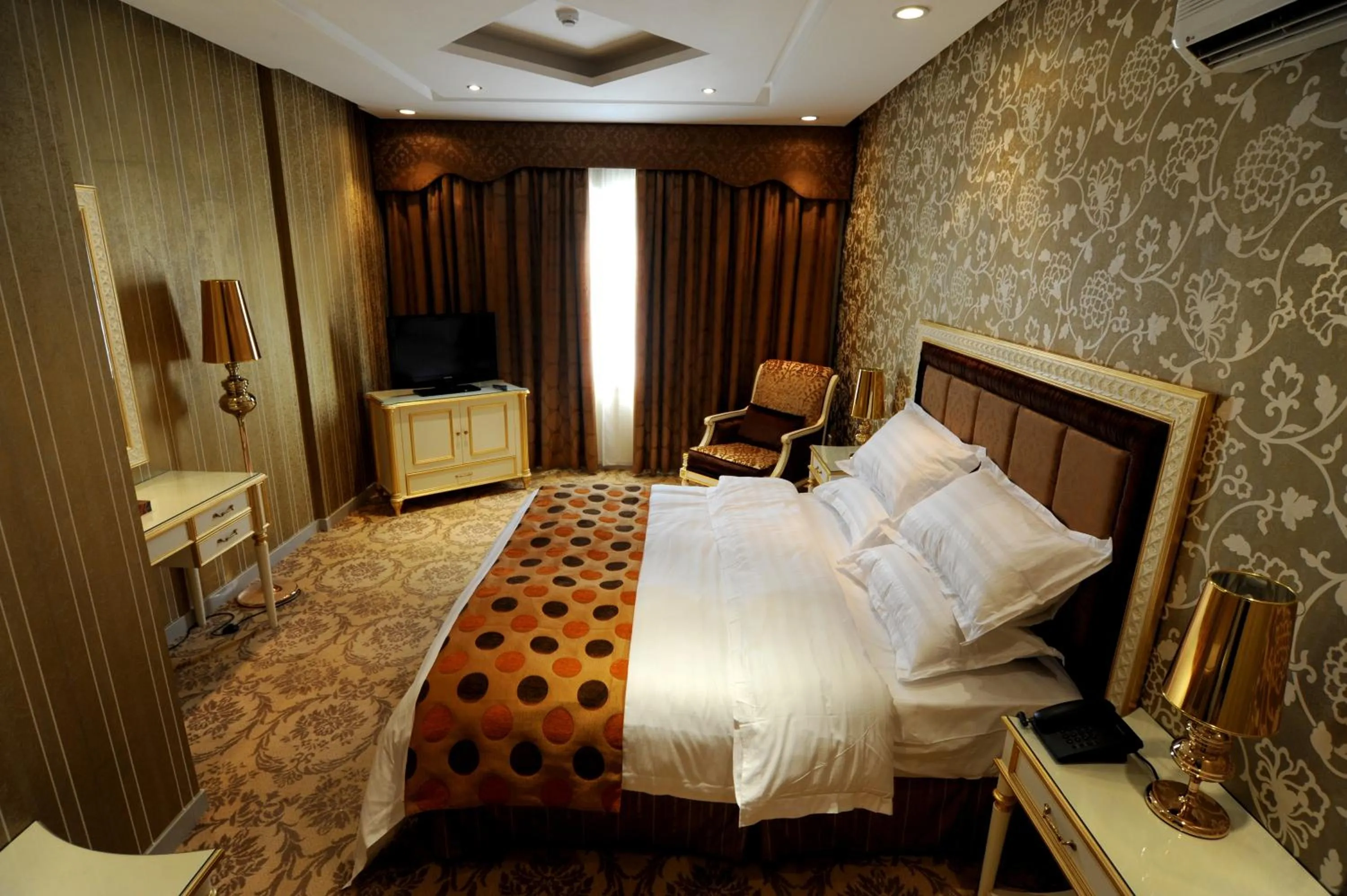 Bedroom, Bed in فندق حديقة الأزهار