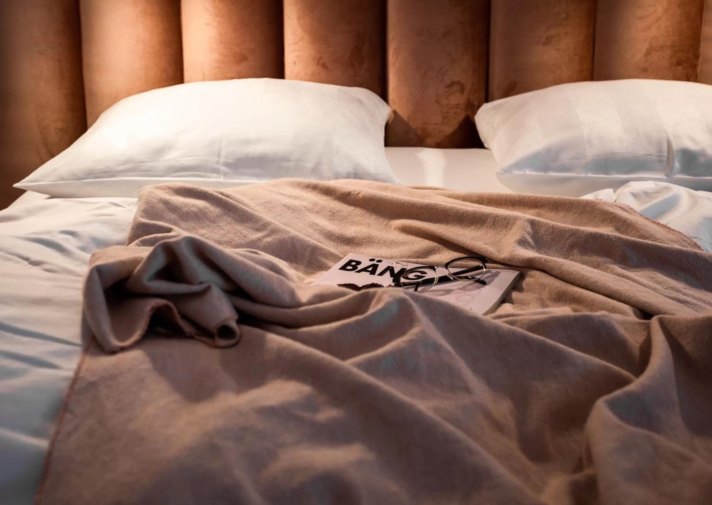 Bed in Alpine Hideaway ZILLERTALERHOF - 4 Sterne Superior