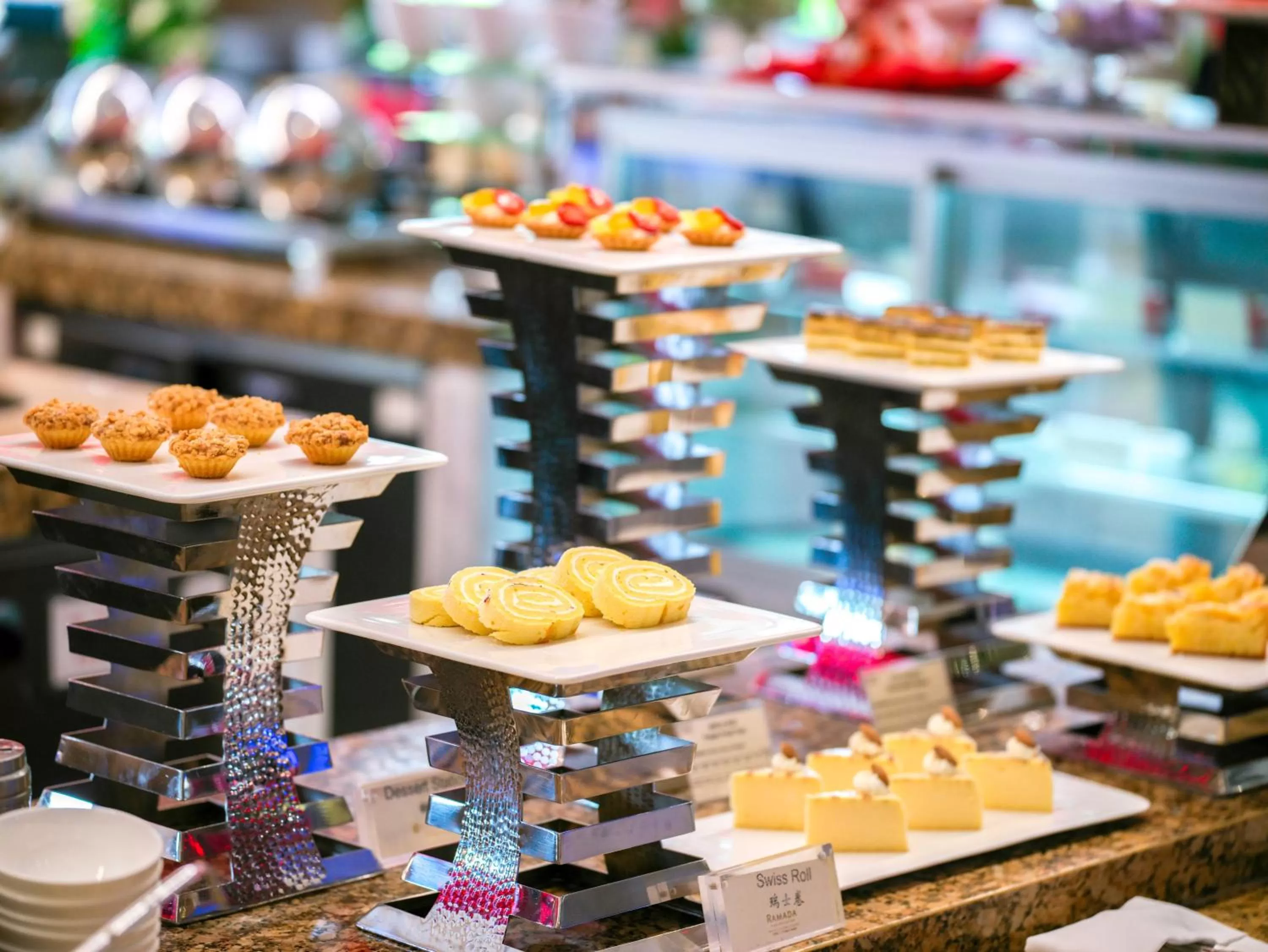 Restaurant/places to eat in Ramada Plaza Shanghai Pudong Airport - 3 mins to PVG depature floor & check entrance with hotel shuttle