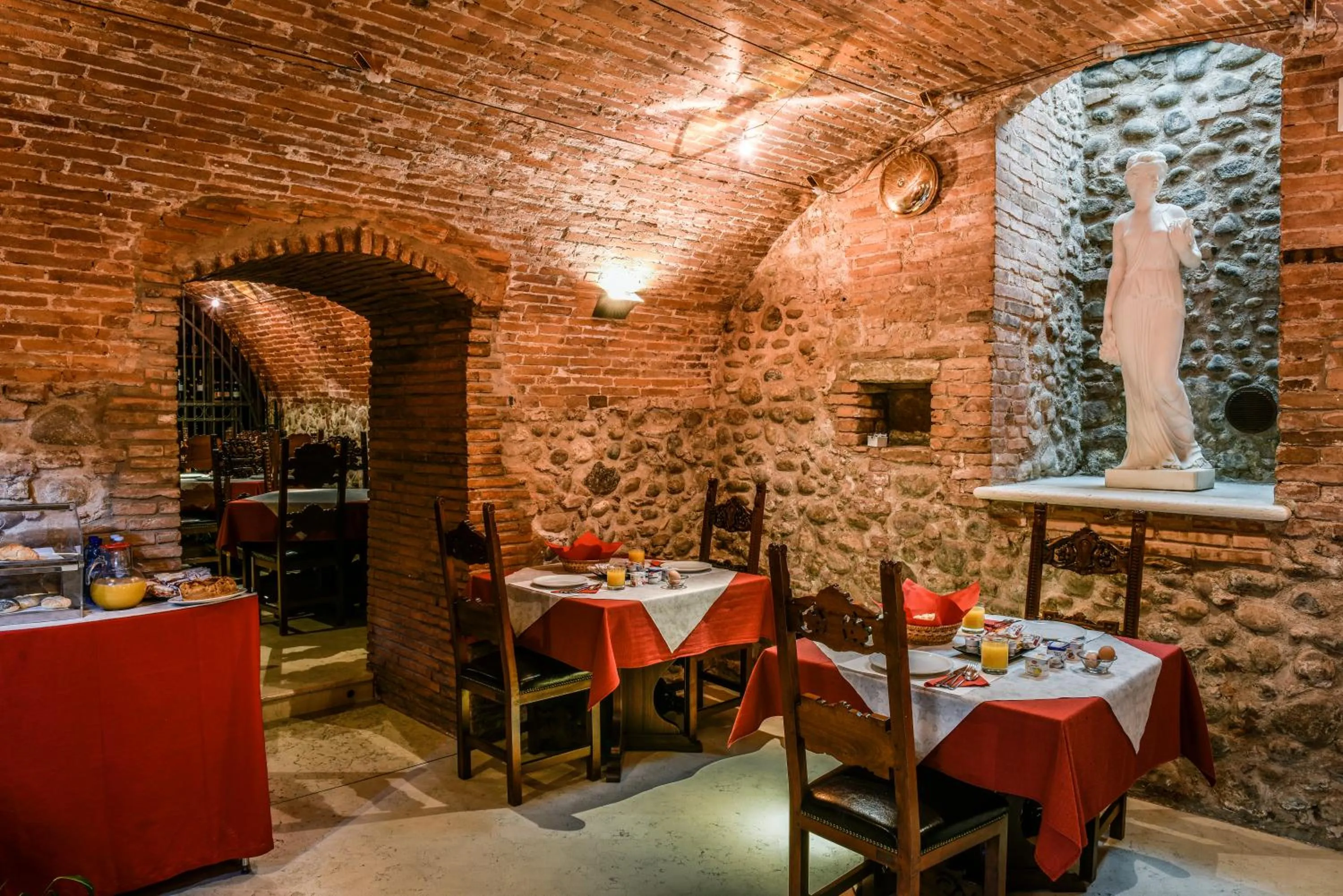 Restaurant/places to eat in Residence ANTICO SAN ZENO centro storico