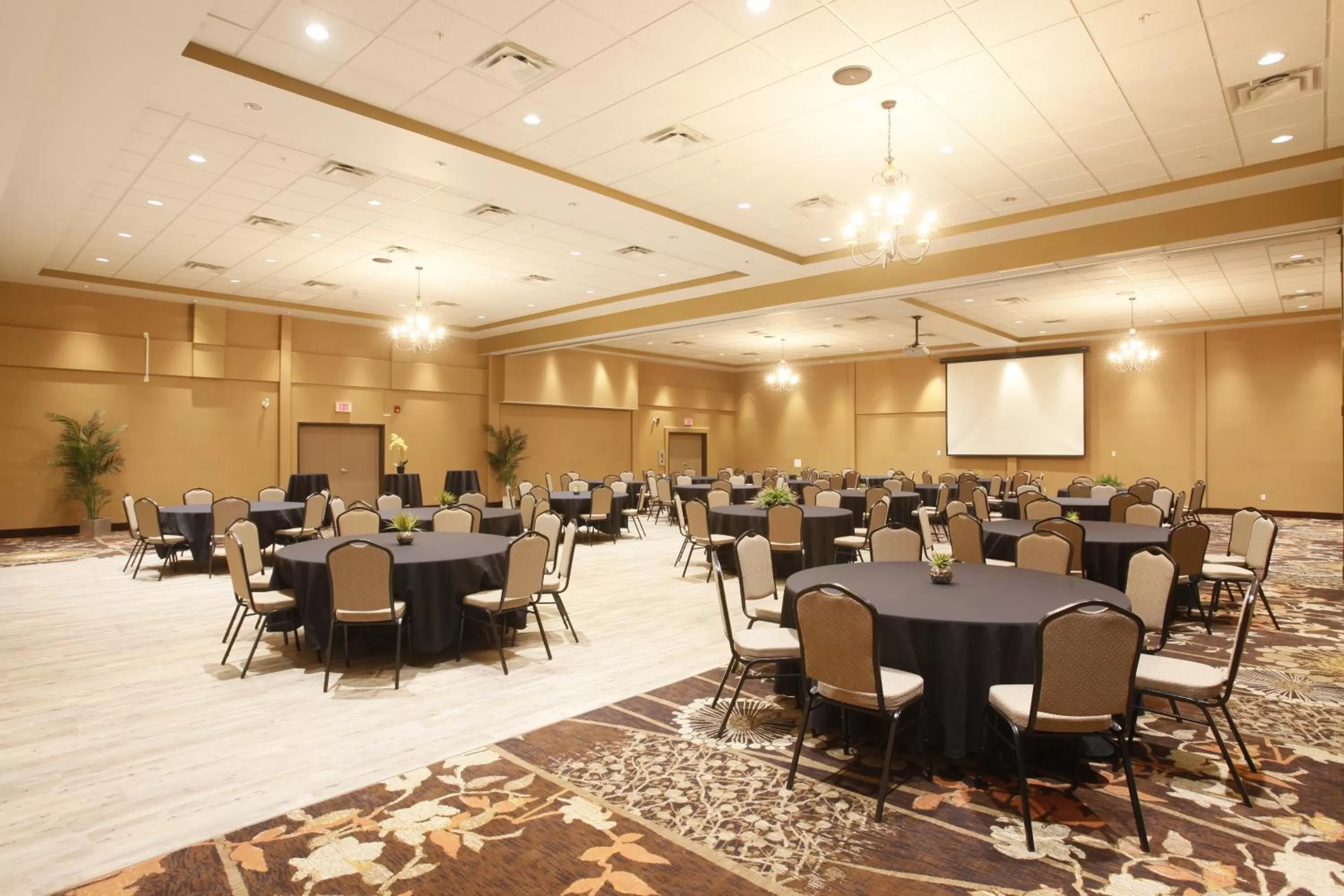 Business facilities in Pomeroy Inn & Suites at Olds College