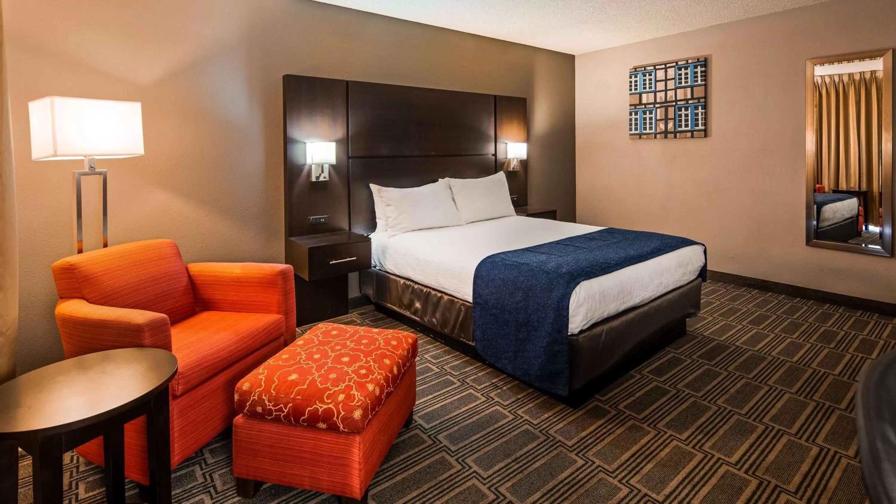 Photo of the whole room, Bed in Best Western Andersen's Inn