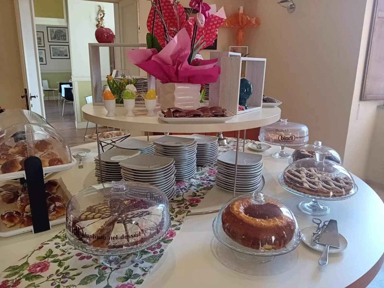 Food and drinks in Basilica Hotel