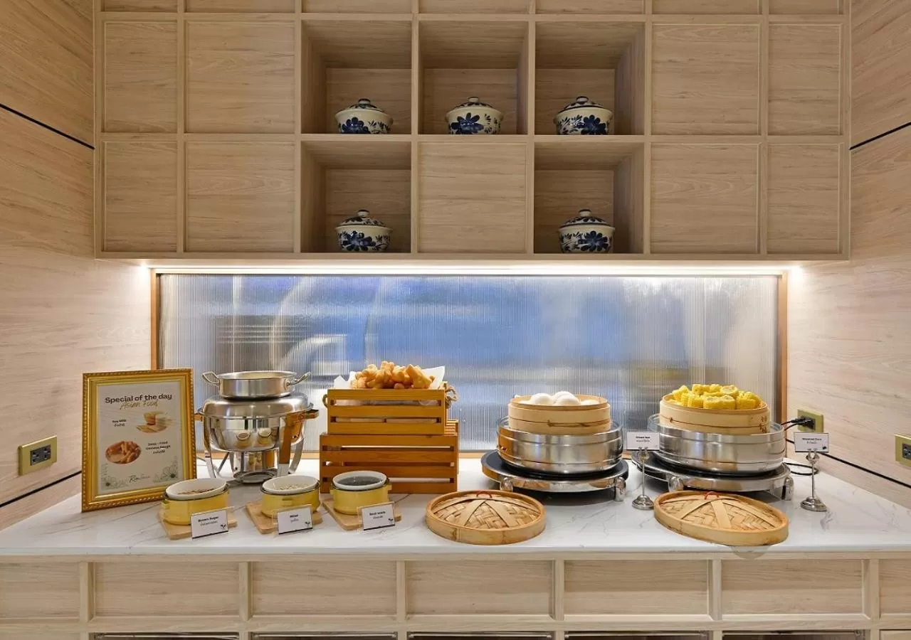 Restaurant/places to eat in Centre Point Sukhumvit 10