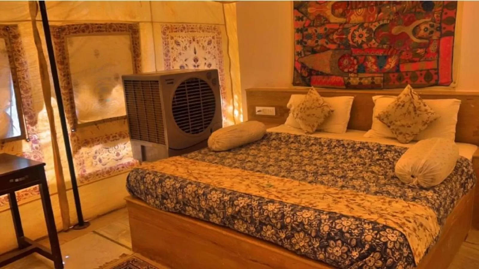 Property building, Bed in Rumis Desert Camp and Resort