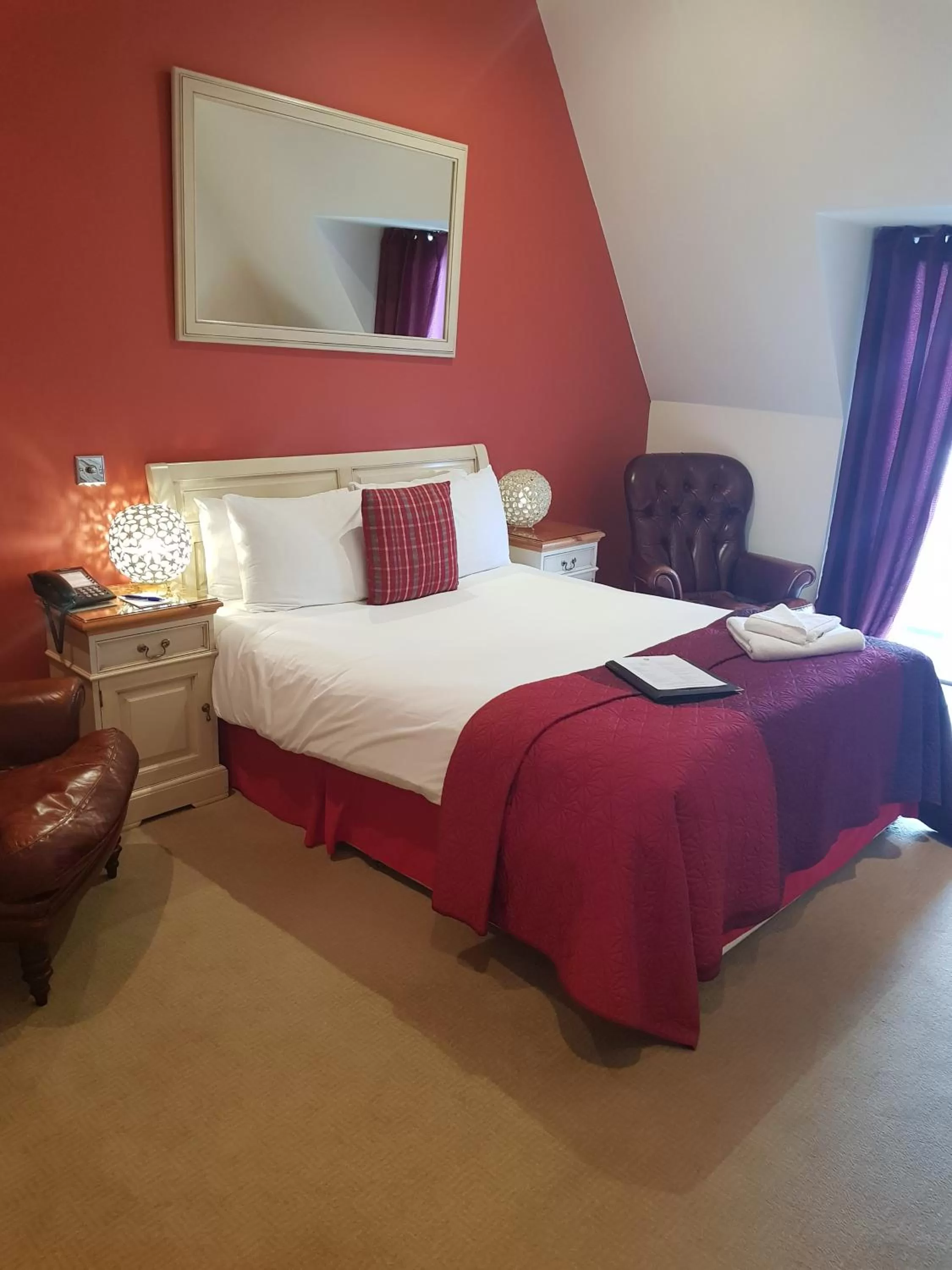 Bed in St Giles House