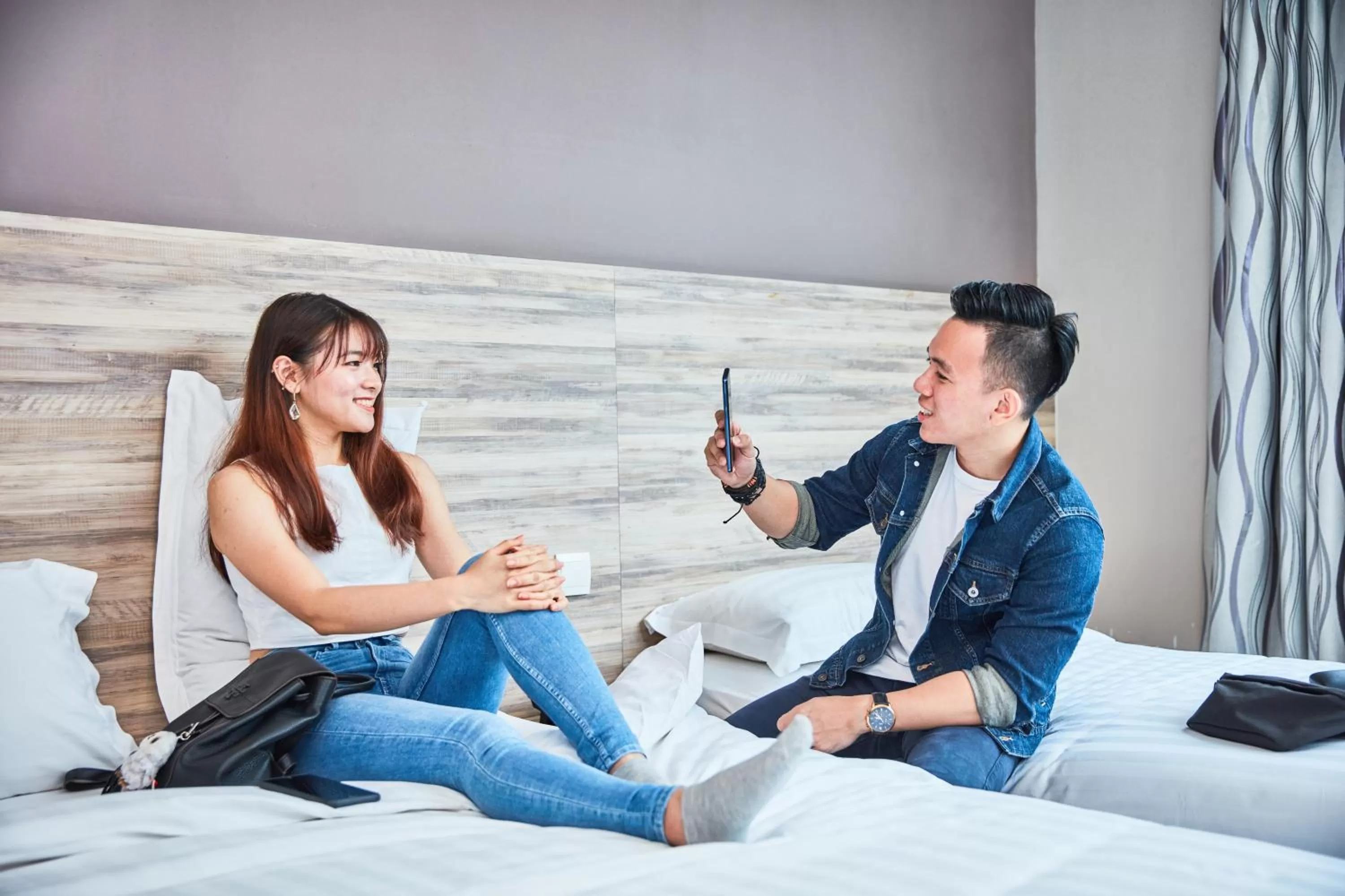 People, Bed in ibis budget Singapore Crystal