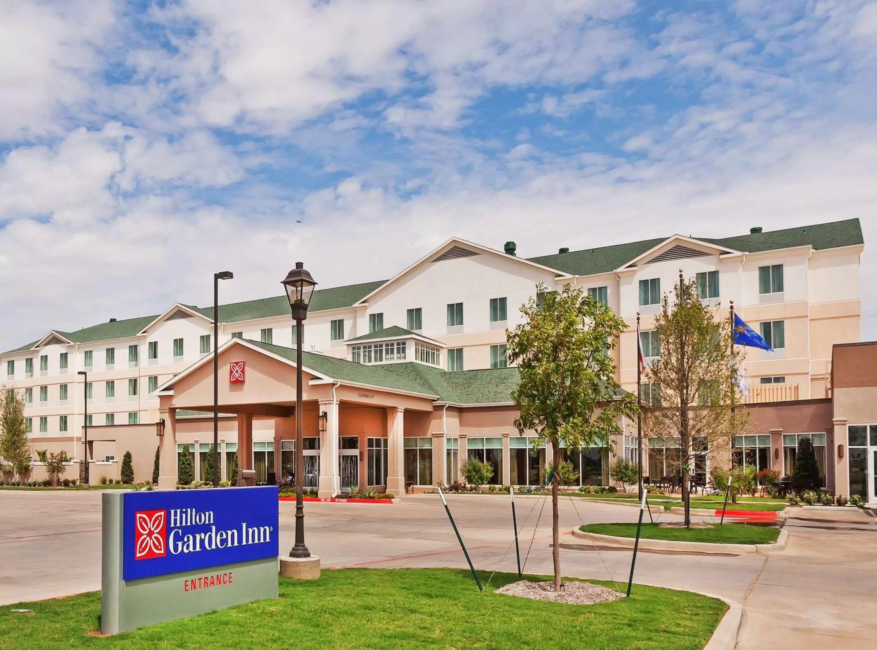 Property building in Hilton Garden Inn Midland