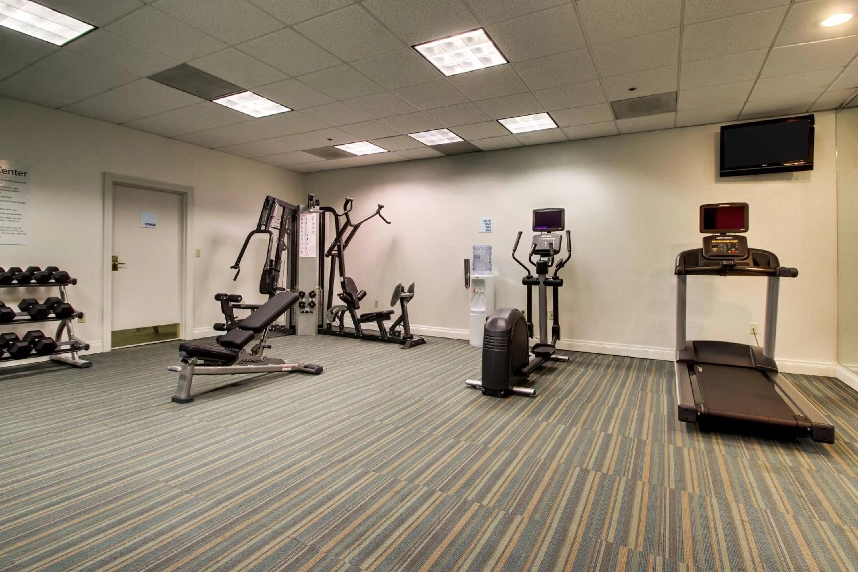 Fitness centre/facilities in Holiday Inn Express Poughkeepsie by IHG