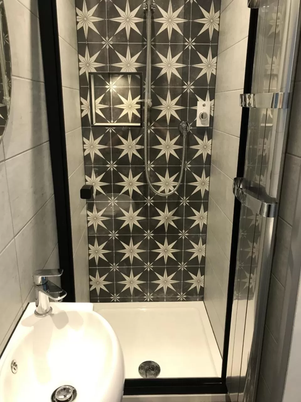 Bathroom in The Chequers Inn