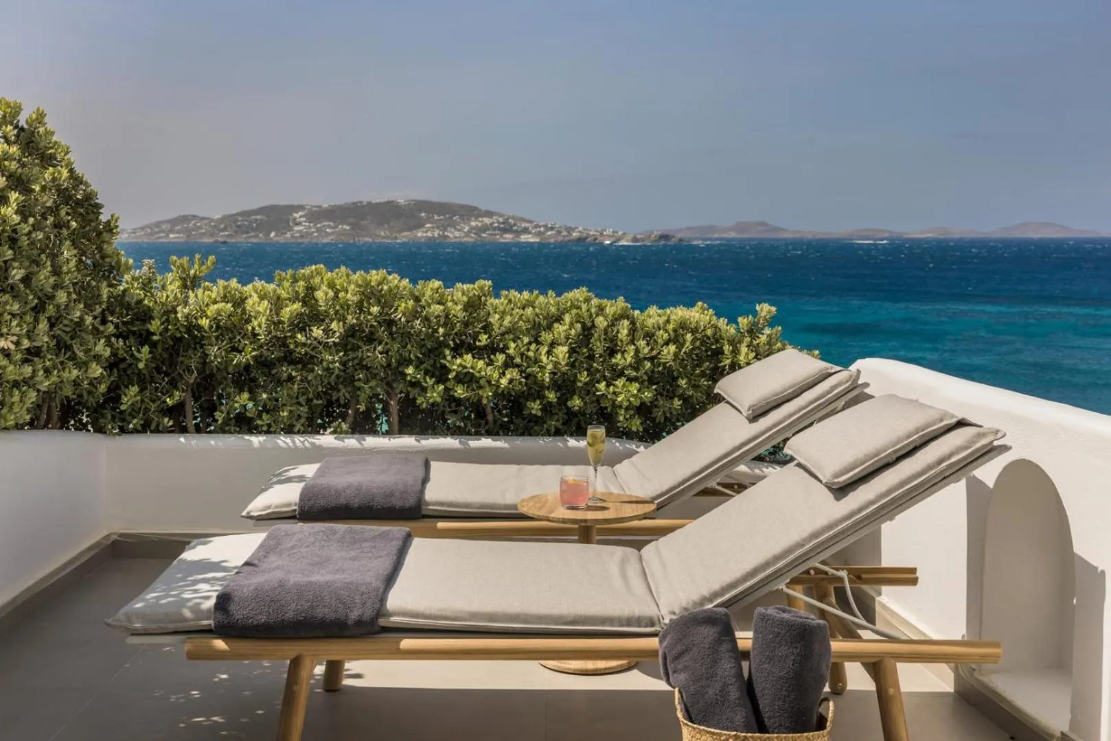 Deluxe Double Room in Grace Mykonos