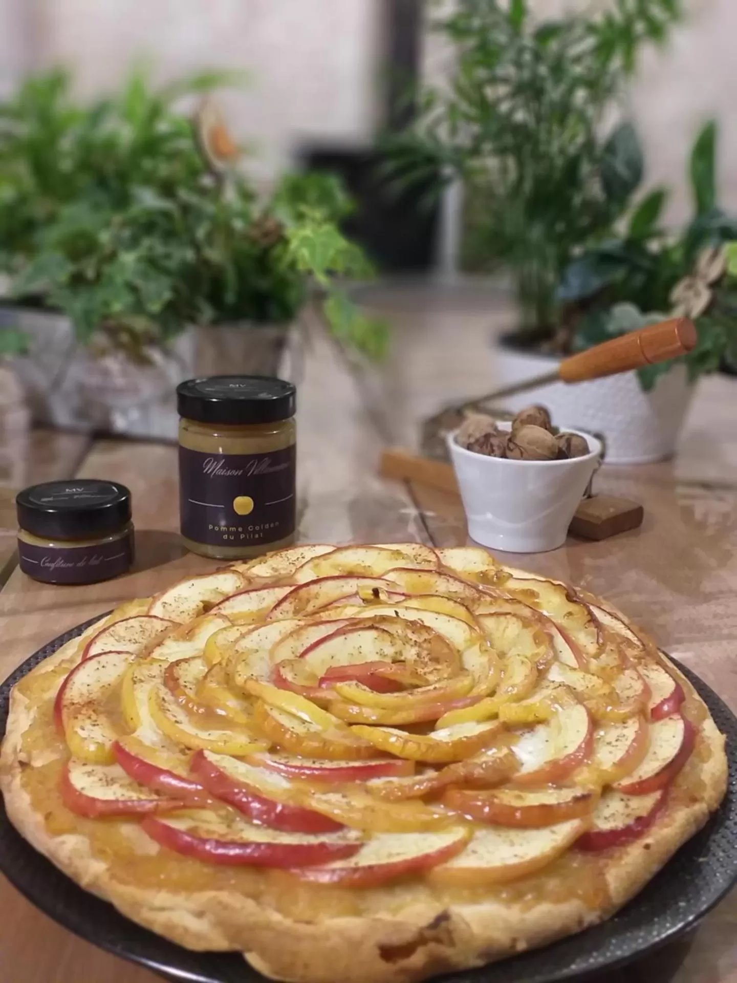 Kitchen or kitchenette in La BerryCurienne proche du Zoo de Beauval Saint-Aignan avec SDB, WC ET SPA PRIVATIF pour chaque chambre