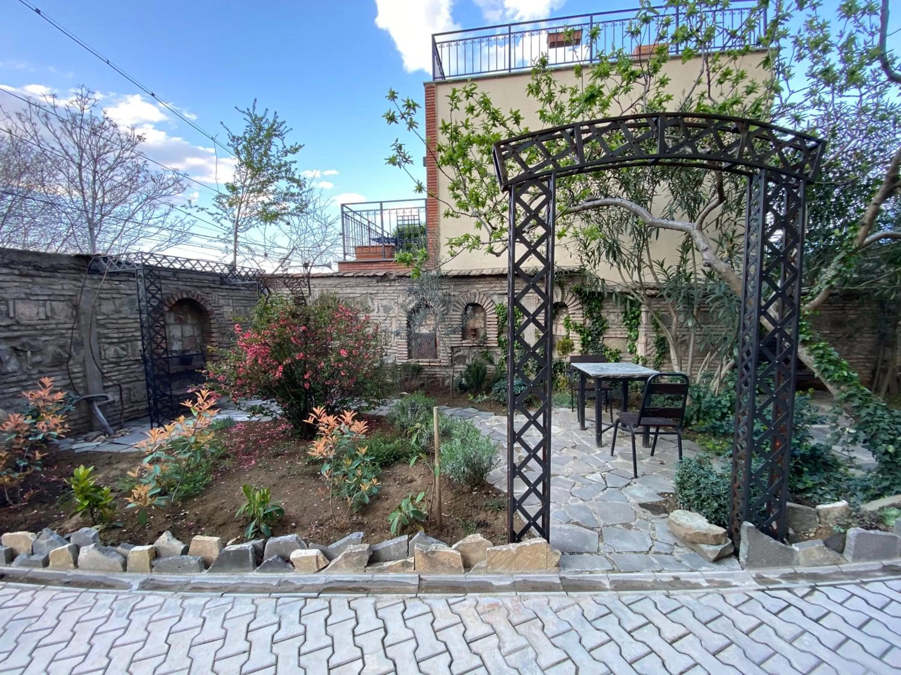 Garden in Wine Hills