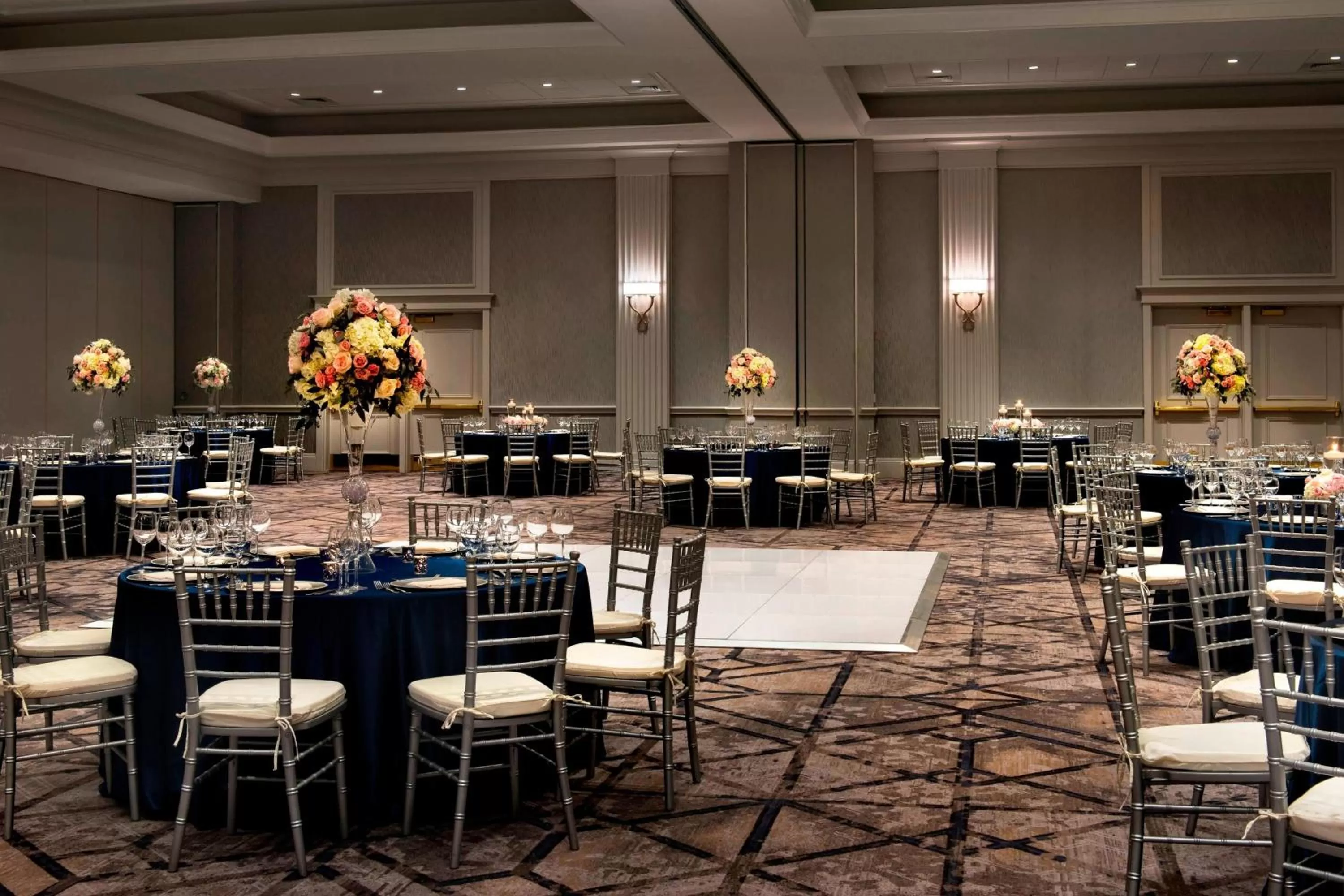 Lobby or reception in Philadelphia Airport Marriott