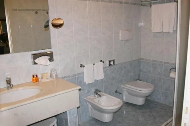 Bathroom in Hotel Gabarda