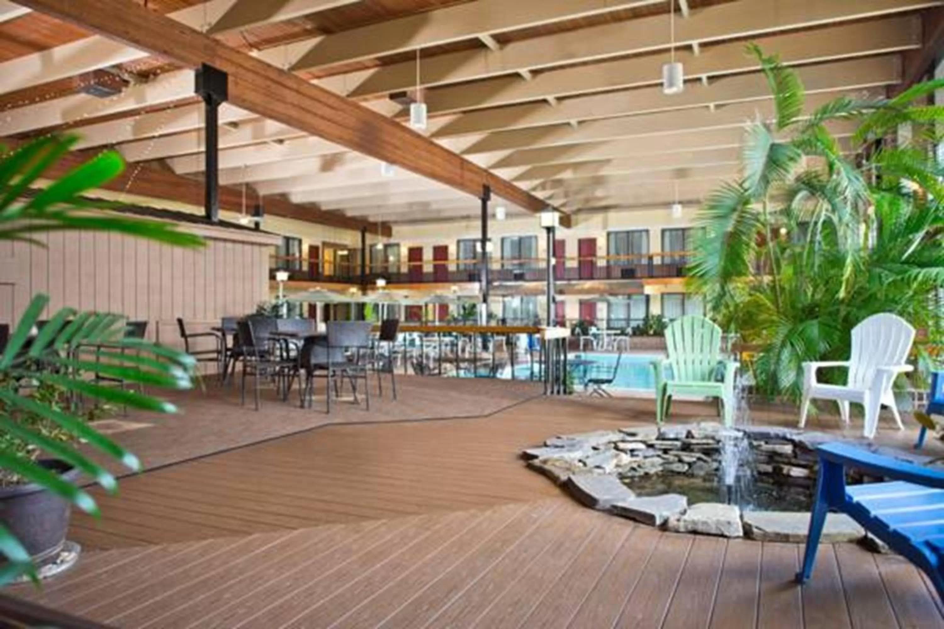 Patio in Wyndham Garden York