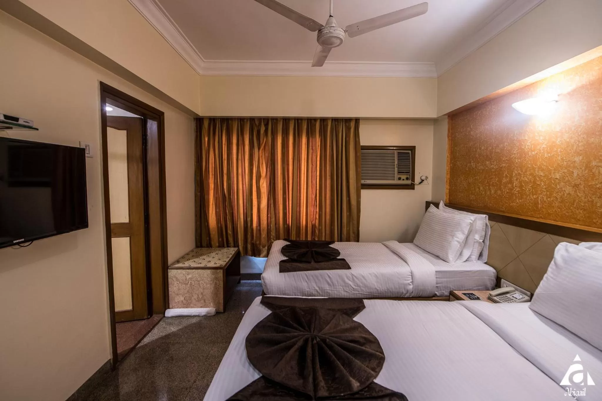 Photo of the whole room, Bed in Hotel Abigail Goradia's