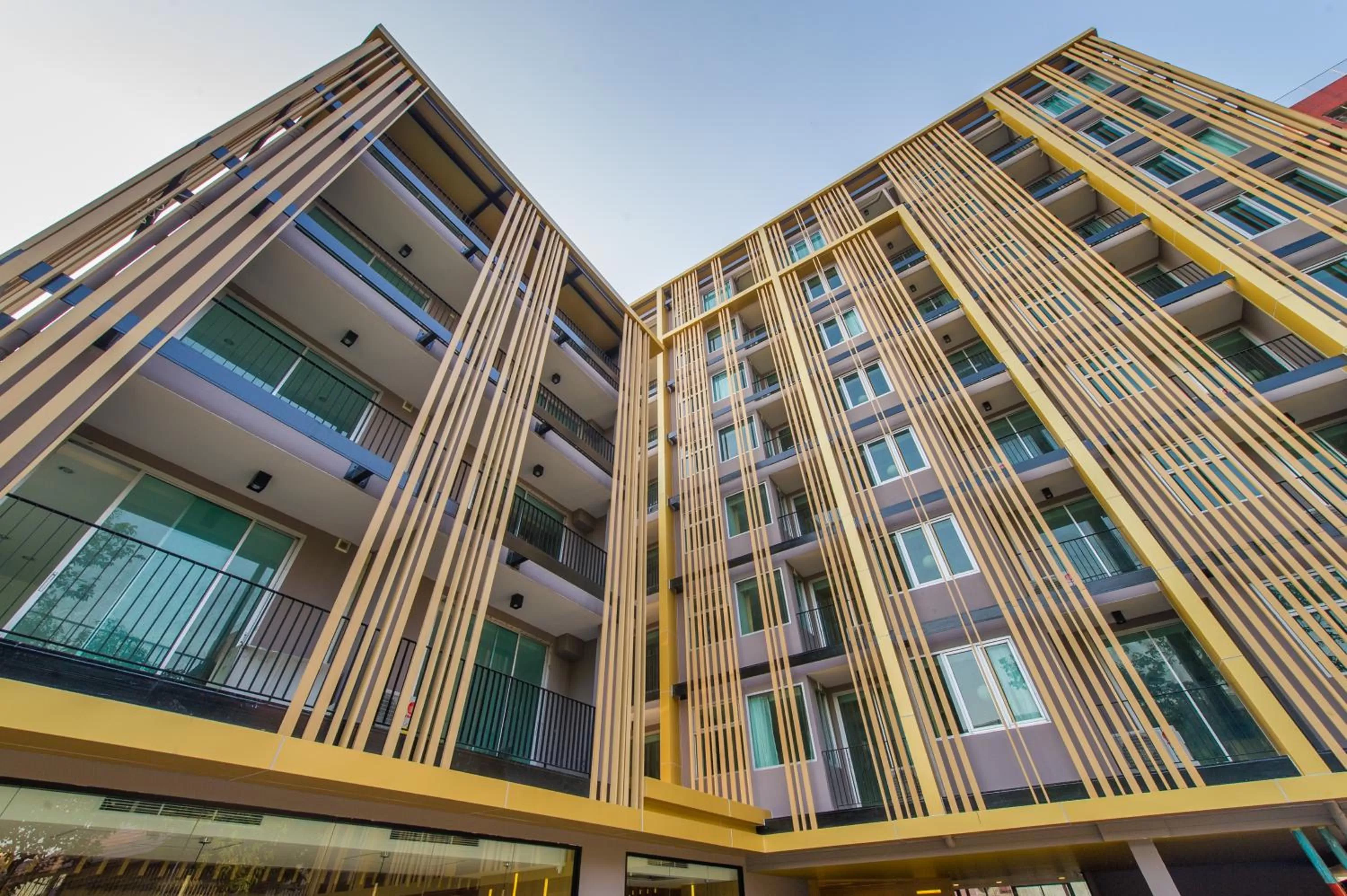 Property building in Zenniq