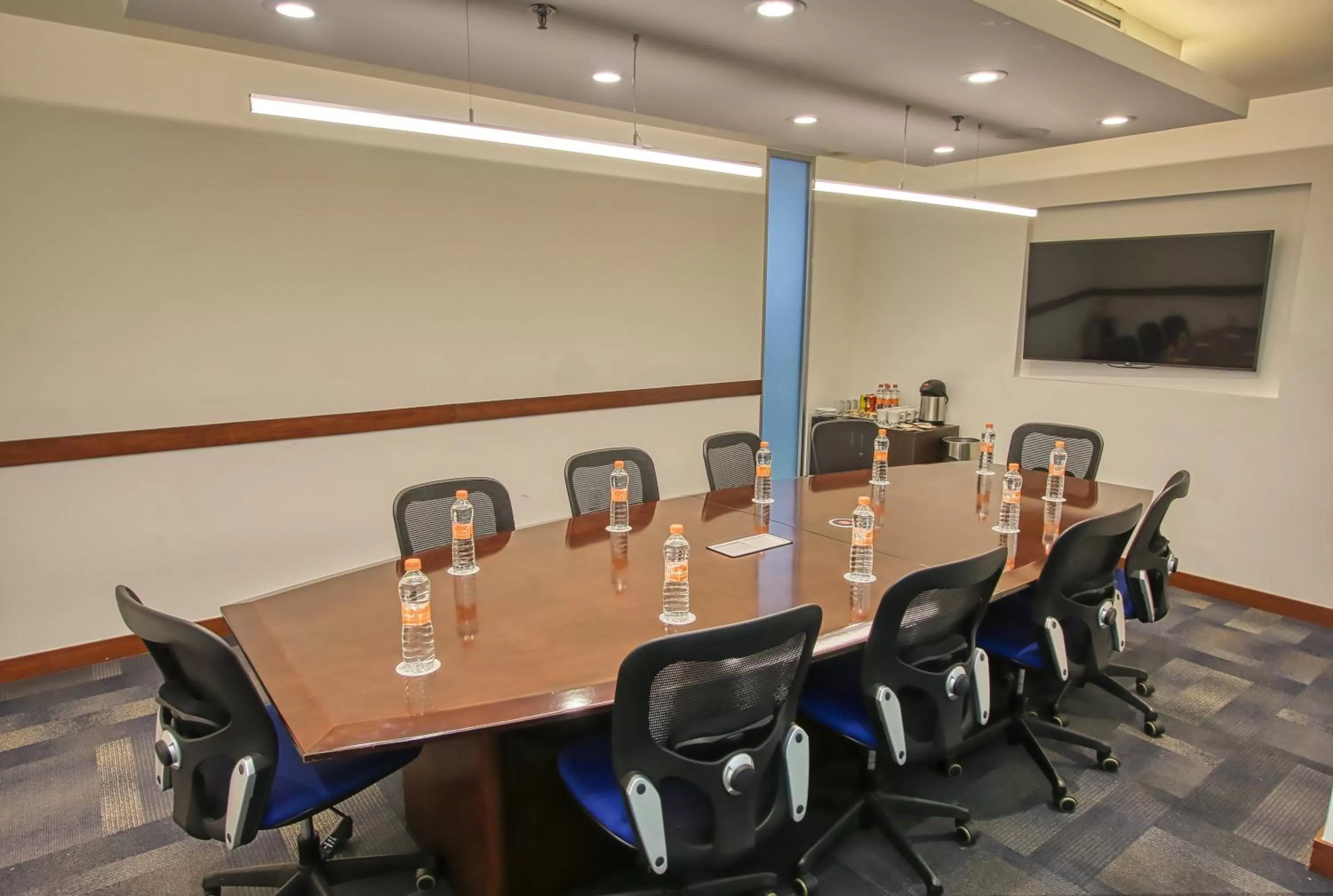 Meeting/conference room in Holiday Inn Leon by IHG