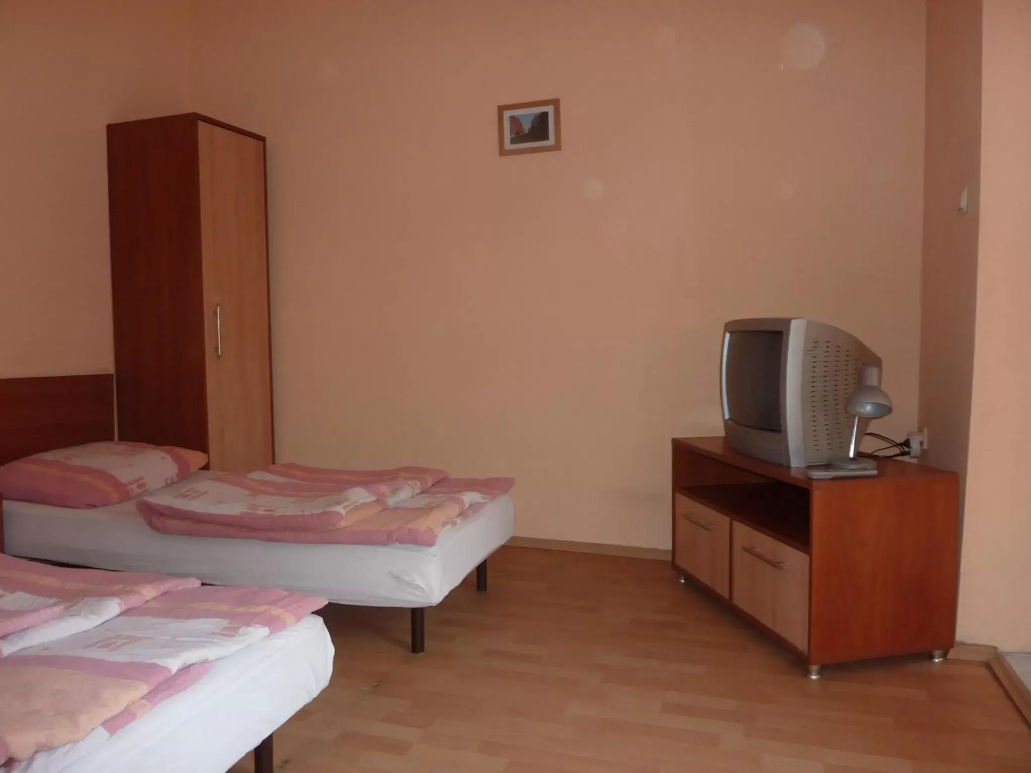 Double Room with Shared Bathroom in Zajazd Arka Double Room with Shared Bathroom in Zajazd Arka