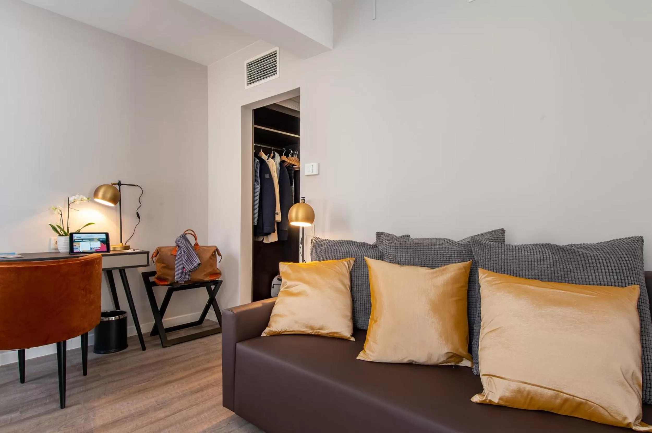 Living room in Three Corners Hotel Art