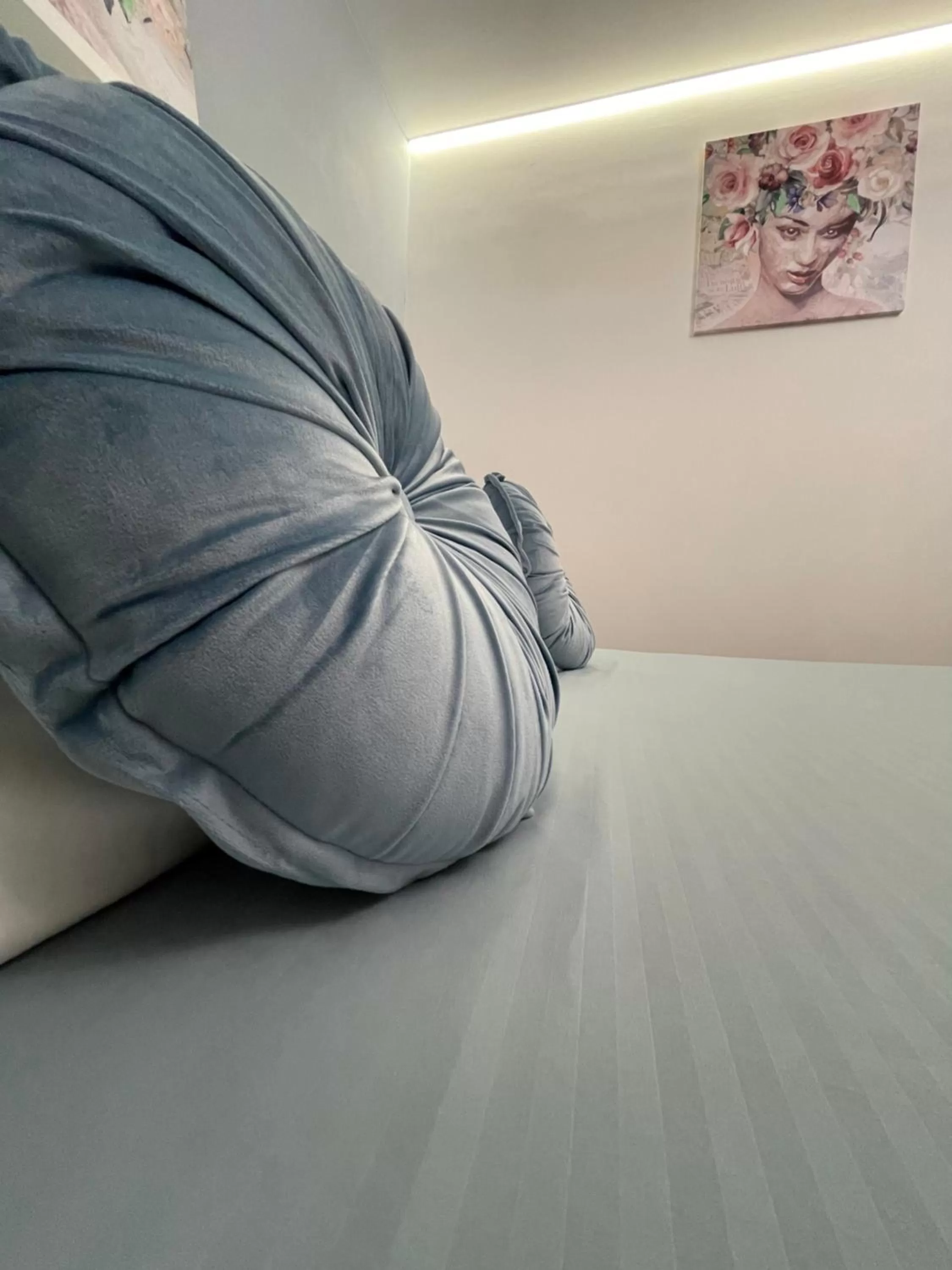 Decorative detail, Bed in B&B Il Gigante