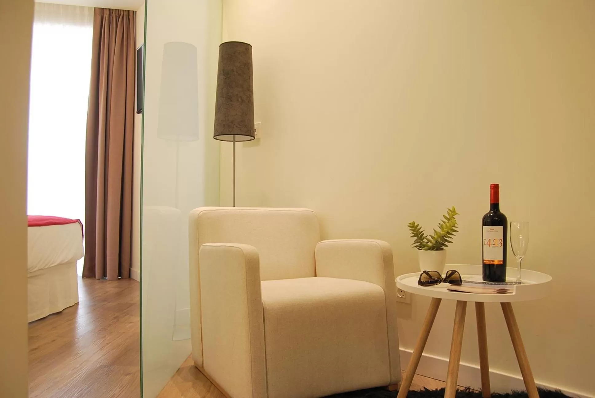 Decorative detail in Hotel Pompaelo Plaza del Ayuntamiento & Spa